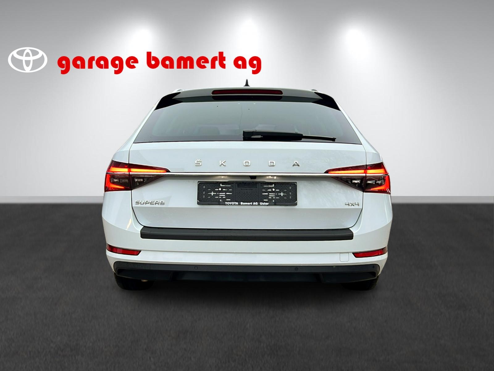 SKODA Superb Combi 2.0 TDI 200 Style 4x4 DSG-image-4