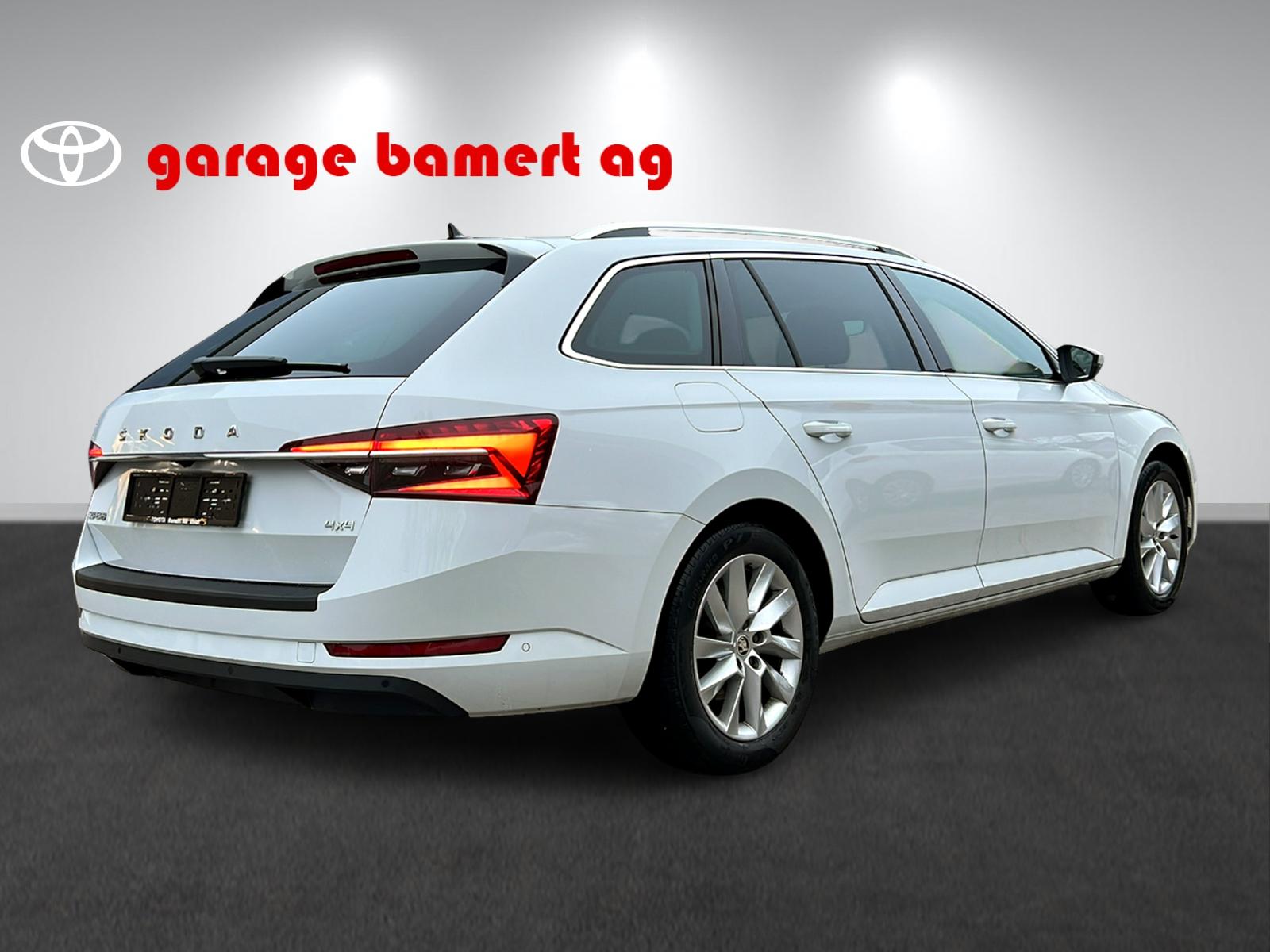 SKODA Superb Combi 2.0 TDI 200 Style 4x4 DSG-image-5