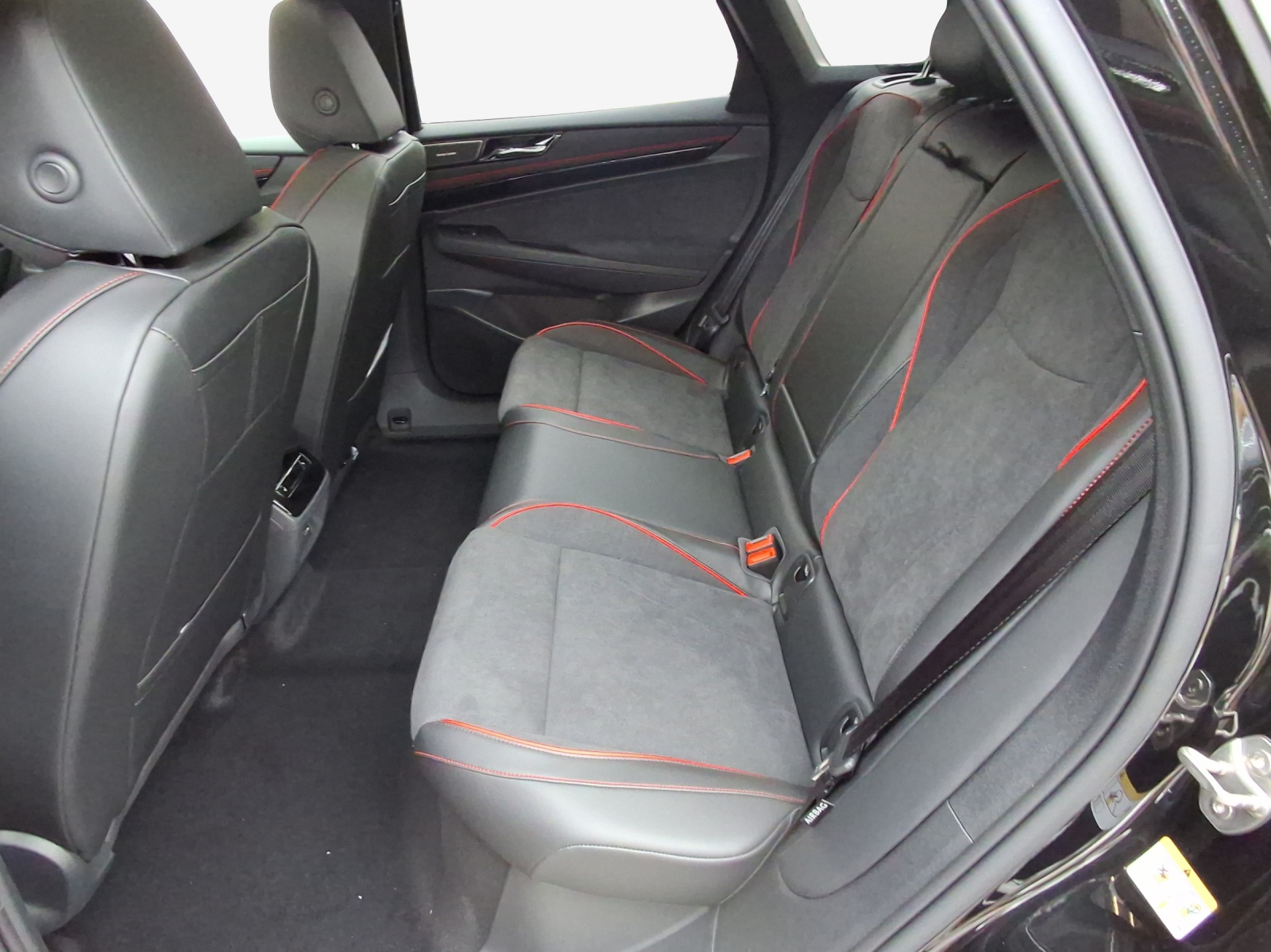 VW ID.7 Tourer GTX 86 kWh GTX 4 Motion-image-11