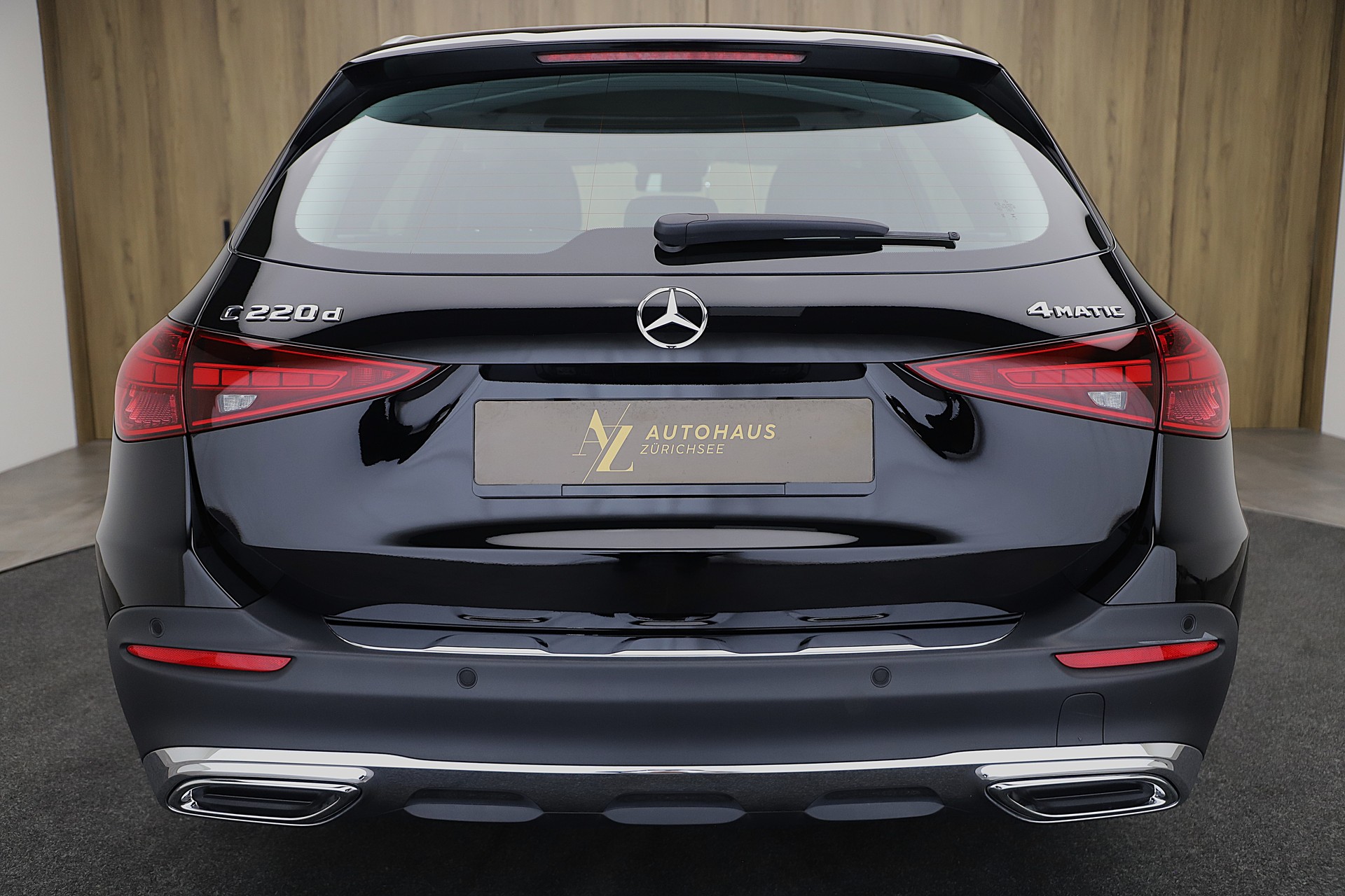 MERCEDES-BENZ C 220 d 4Matic T All-Terrain mit Premium Paket-image-3
