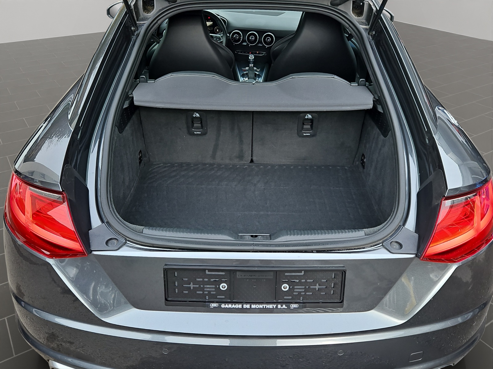 AUDI TTS Coupé 2.0 TFSI quattro S-tronic-image-12