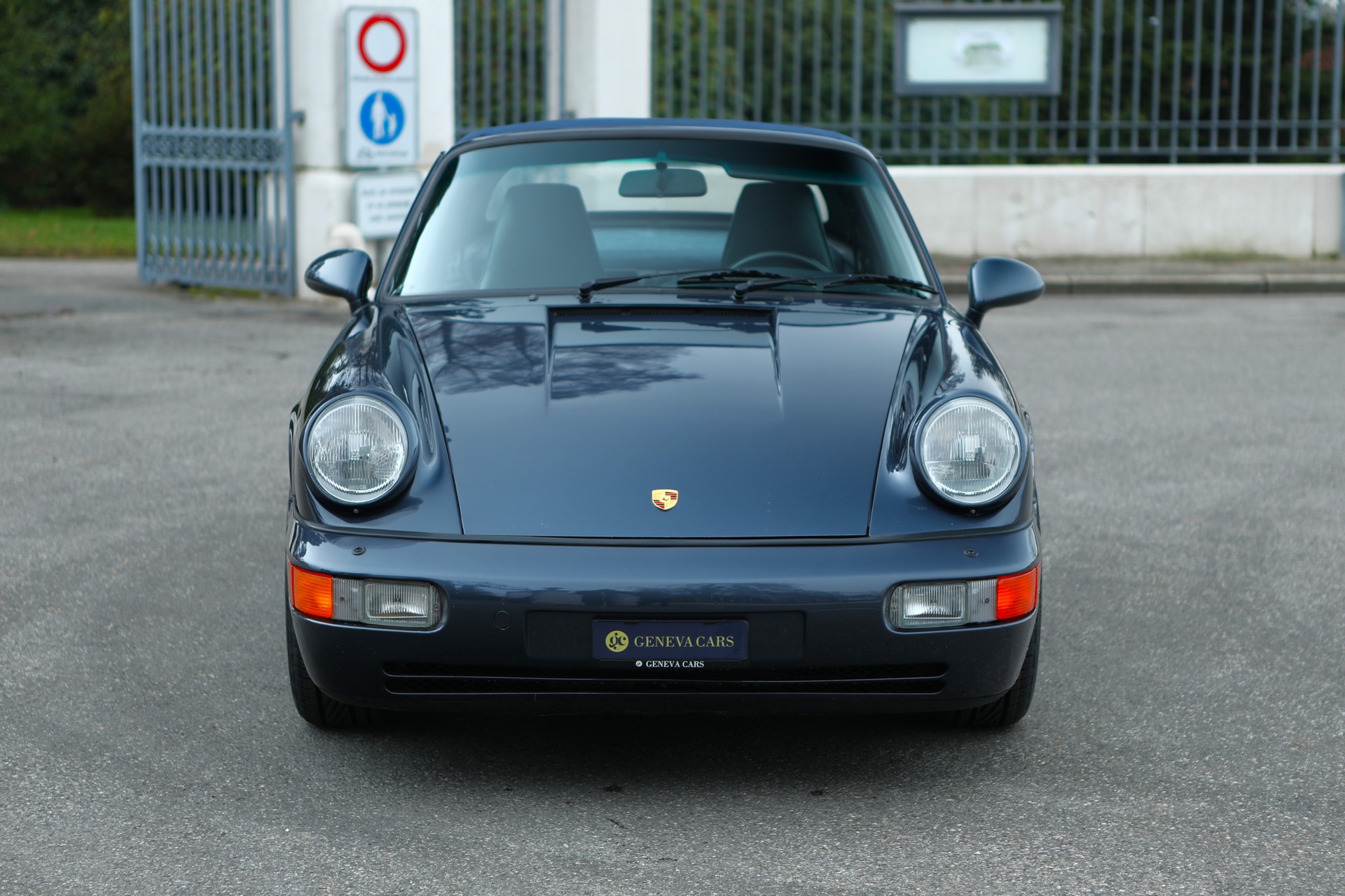 PORSCHE 911 Carrera 2 Cabrio 964-image-5