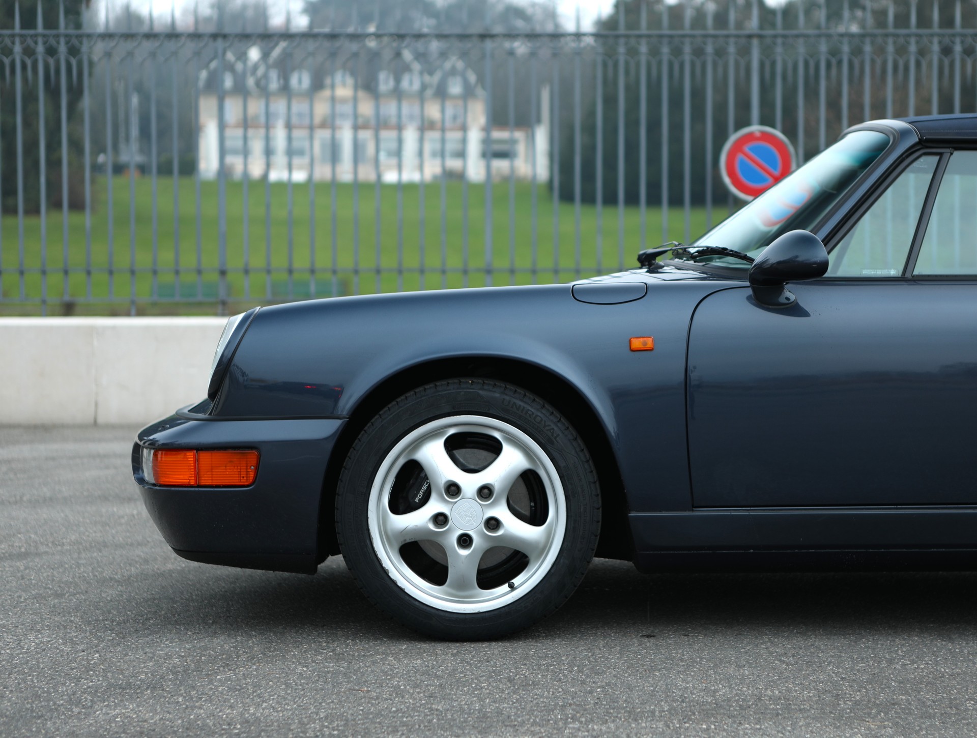 PORSCHE 911 Carrera 2 Cabrio 964-image-1