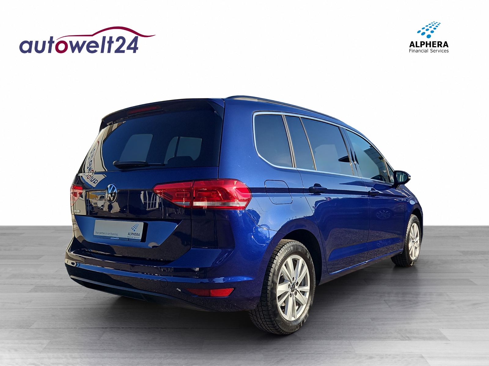 VW Touran 1.5 TSI EVO Comfortline DSG 7-PLÄTZER!!!-image-4