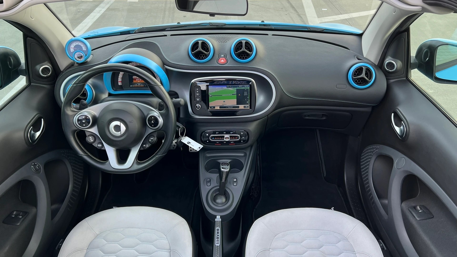 SMART FORTWO BRABUS LORINSER EDITION TWINMATIC l 90 PS-image-23