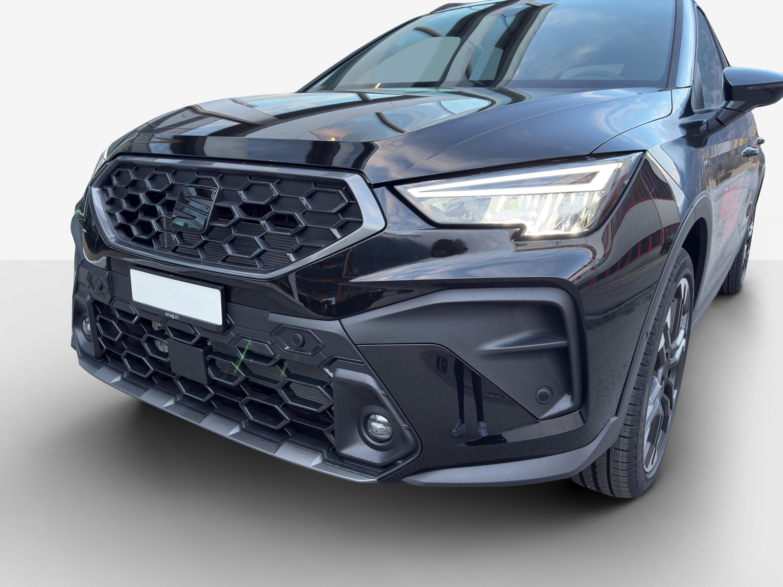 SEAT Arona 1.5 Eco TSI FR DSG-image-14