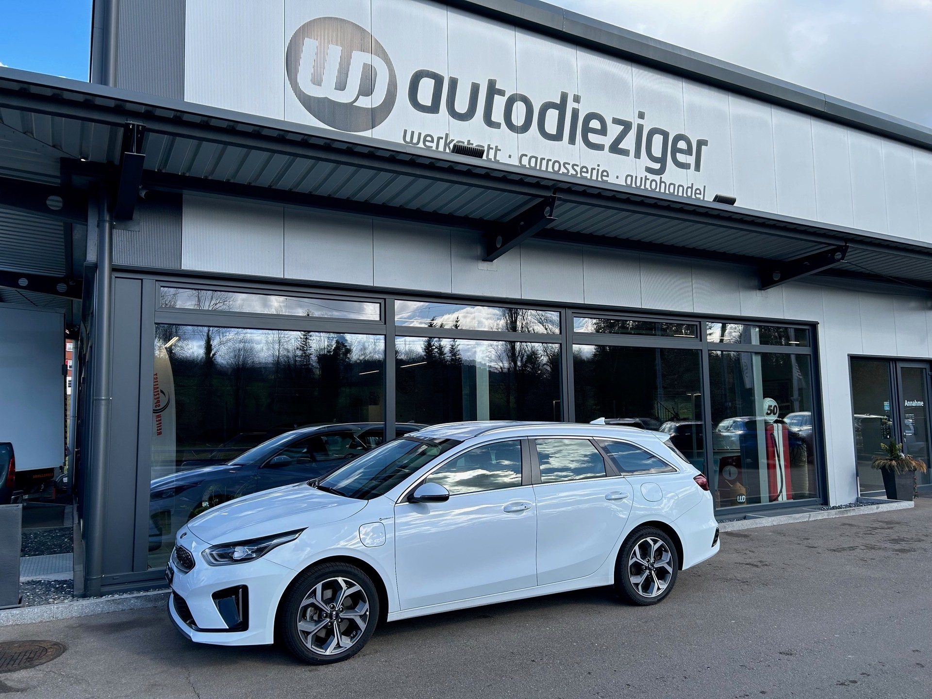 KIA Ceed Sportswagon 1.6 GDi Plug-in Hybrid Trend DCT