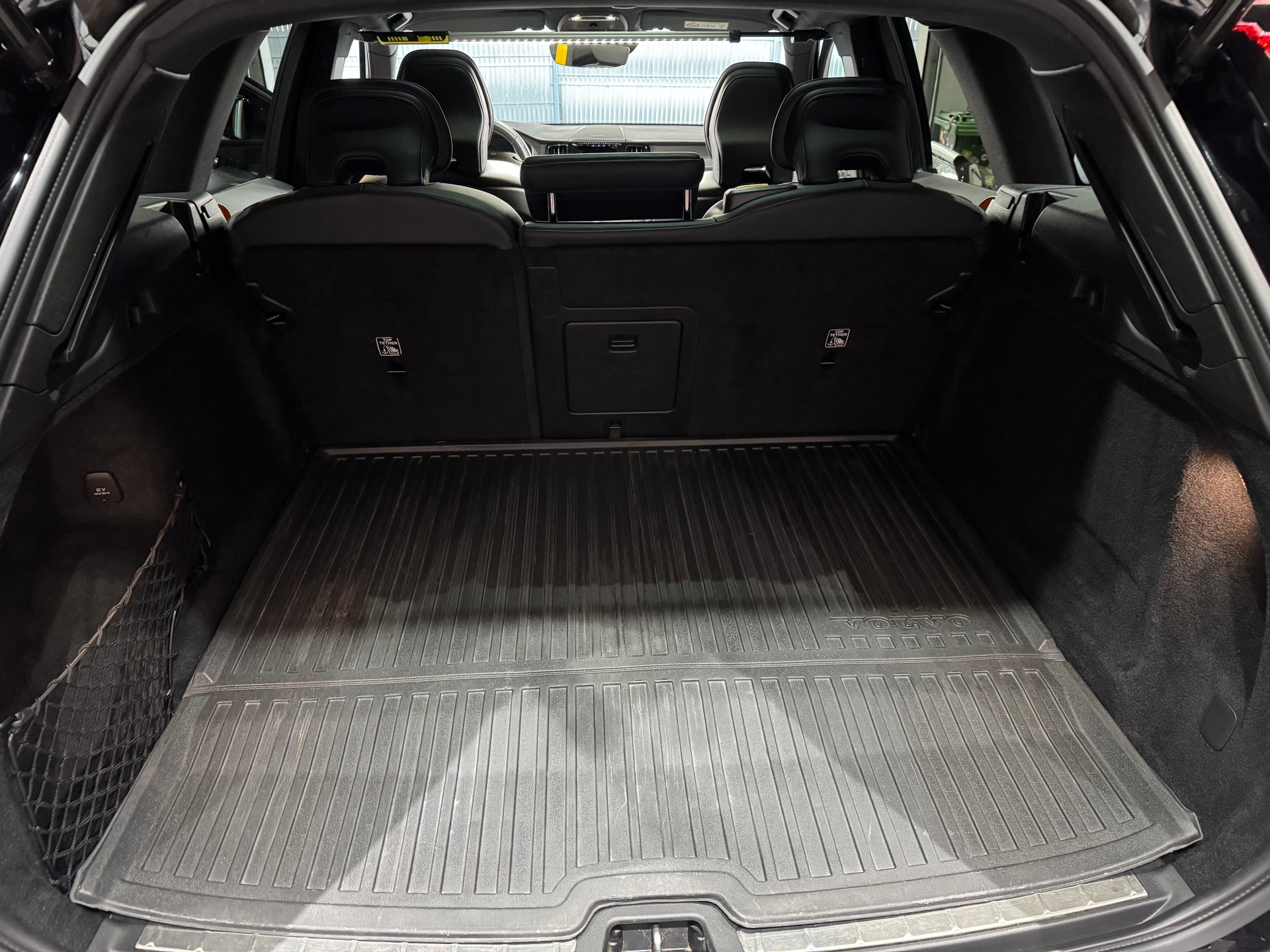 VOLVO XC60 T8 eAWD Polestar Geartronic-image-11