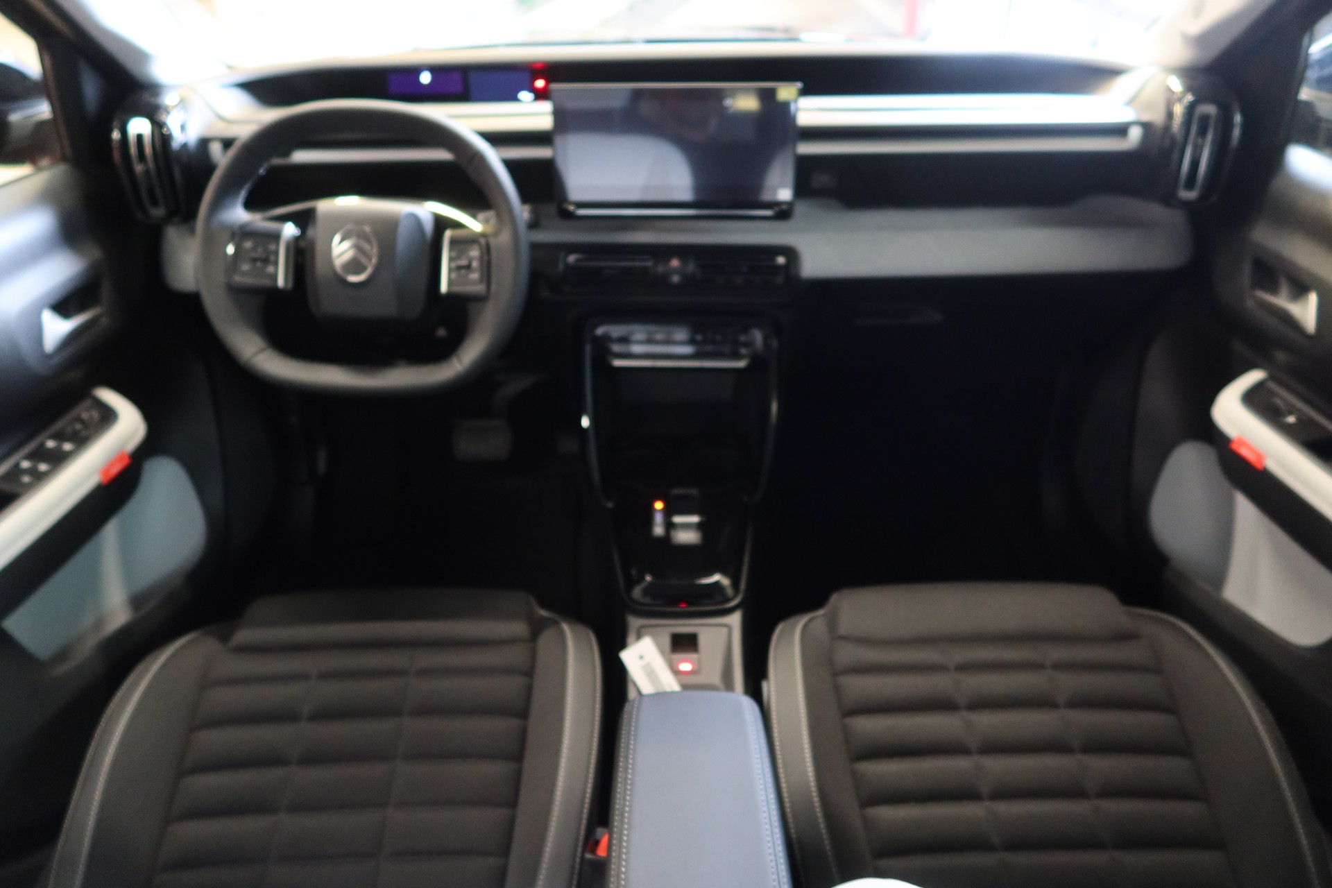 CITROEN C3 1.2i MHEV Max DCS6-image-8