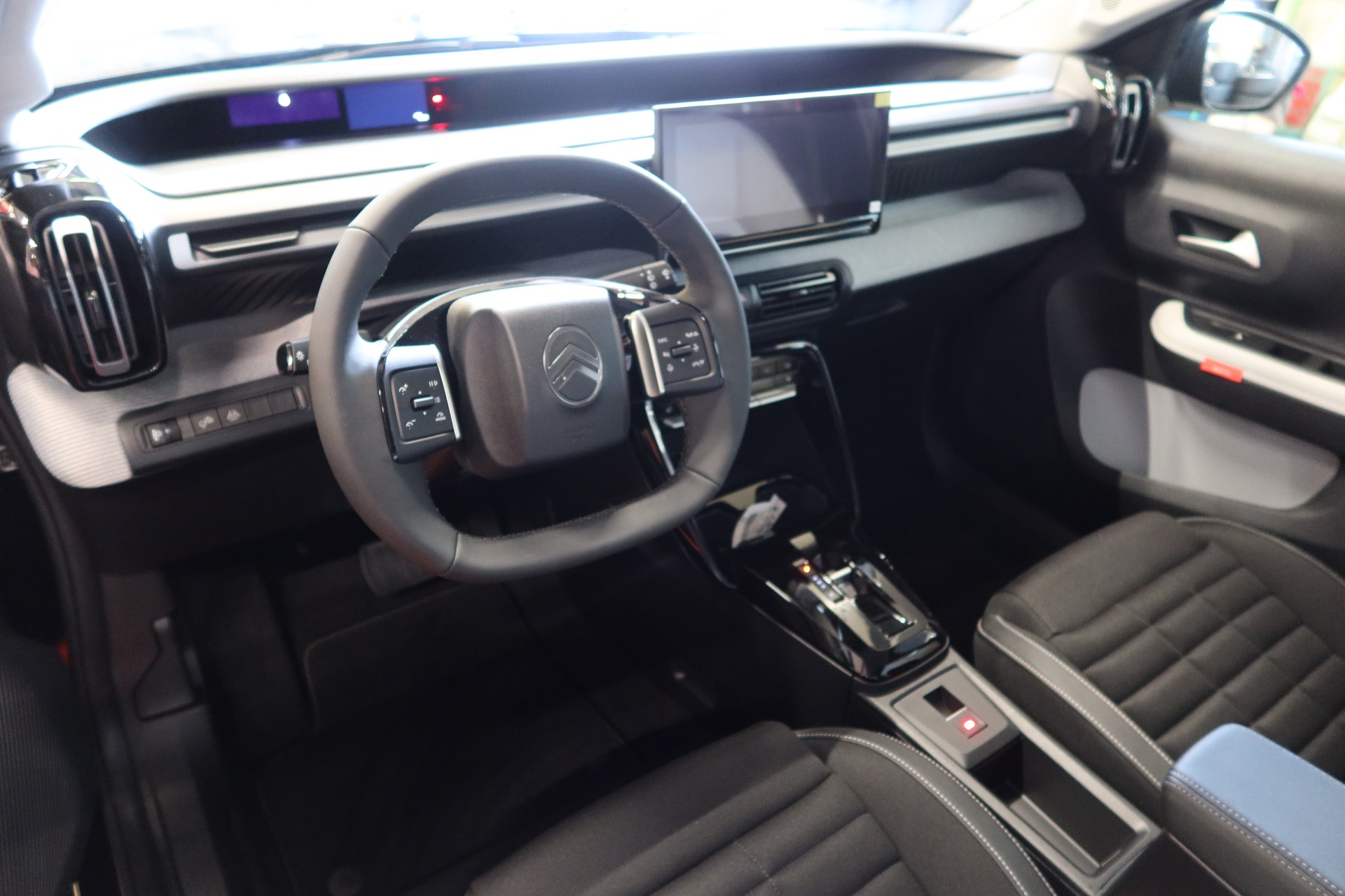 CITROEN C3 1.2i MHEV Max DCS6-image-7