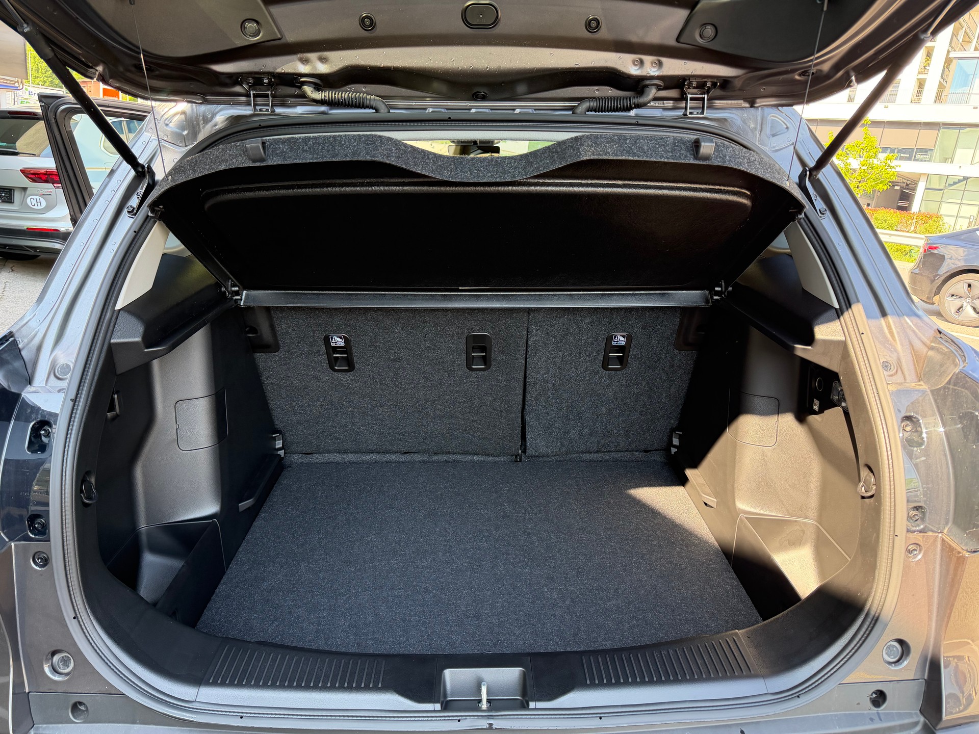 SUZUKI S-Cross 1.4 16V Compact+ hybrid 4WD Automatic-image-6