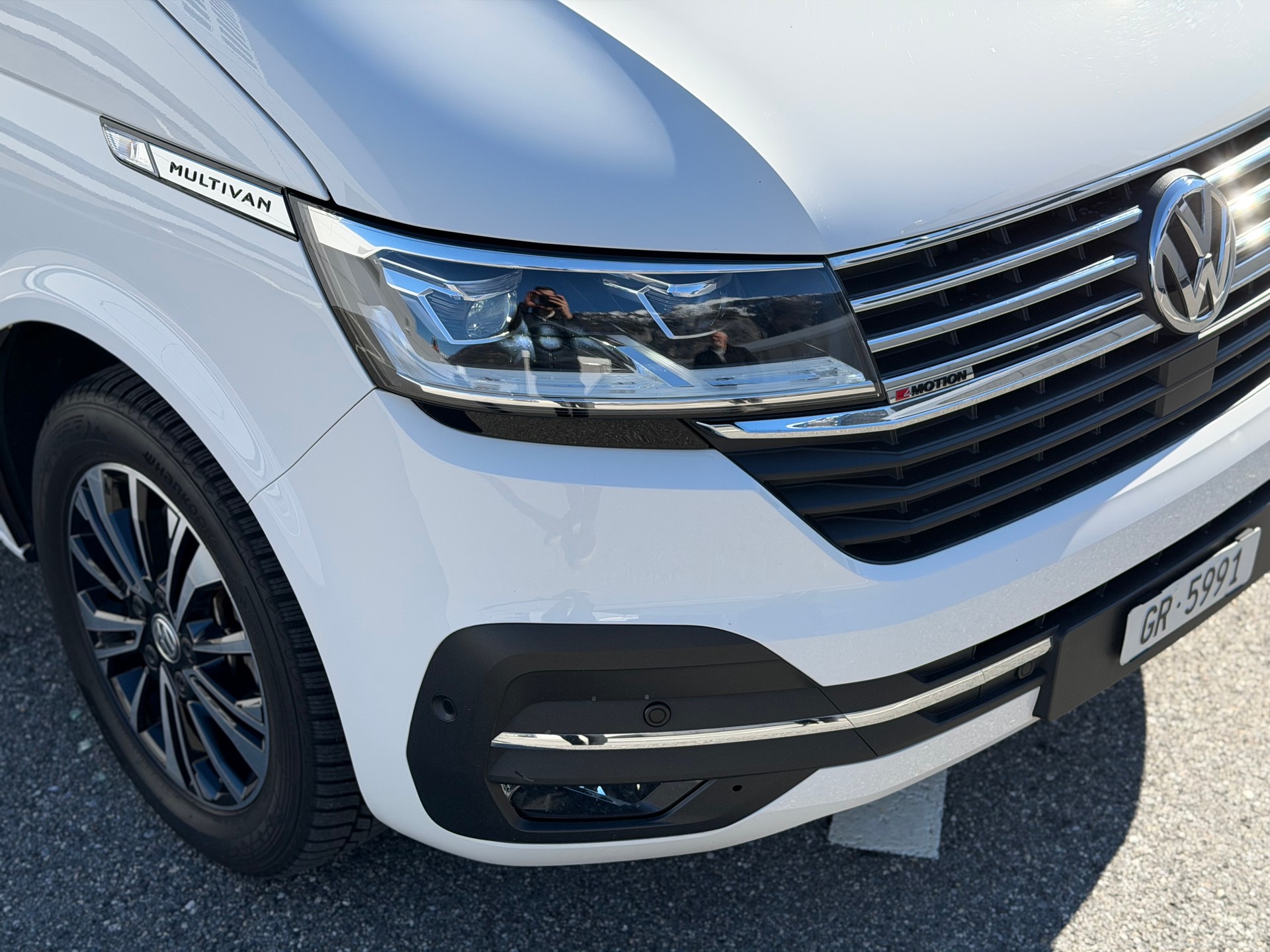 VW T6.1 Multivan 2.0 Bi-TDI Highline Liberty 4Mot. DSG-image-9
