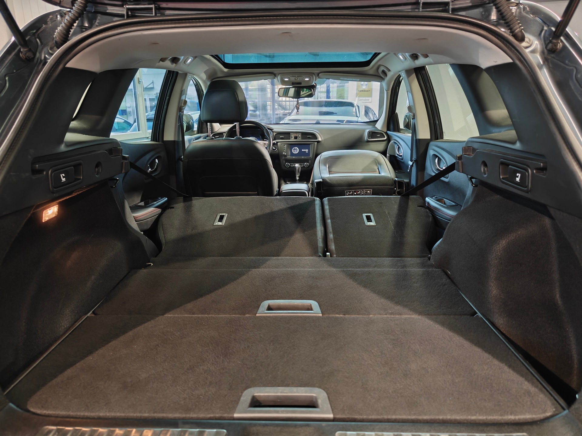 RENAULT Kadjar 1.2 16V Turbo Swiss Edition EDC-image-21