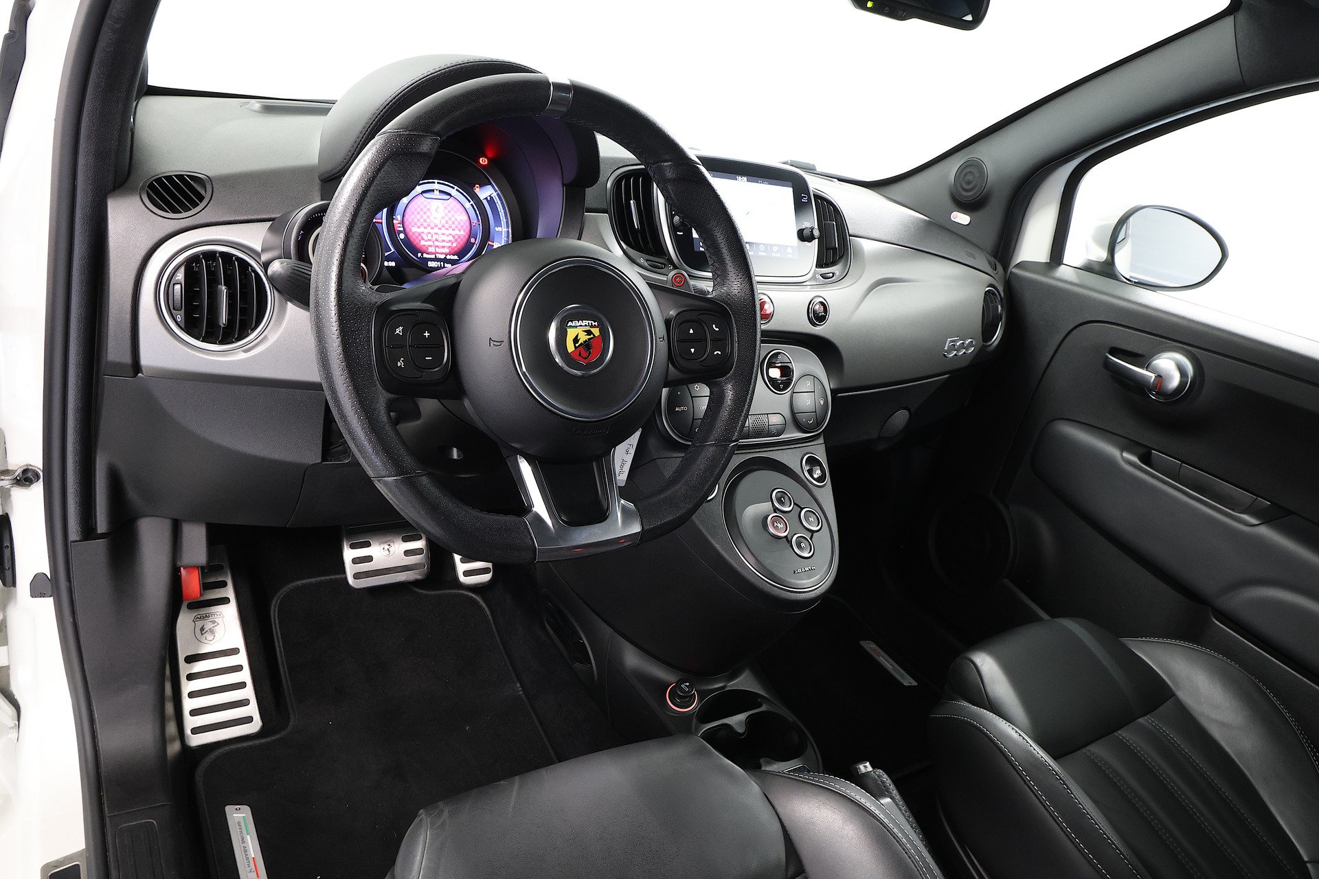 FIAT 595 1.4 16V Turbo Abarth Turismo Dualogic-image-11