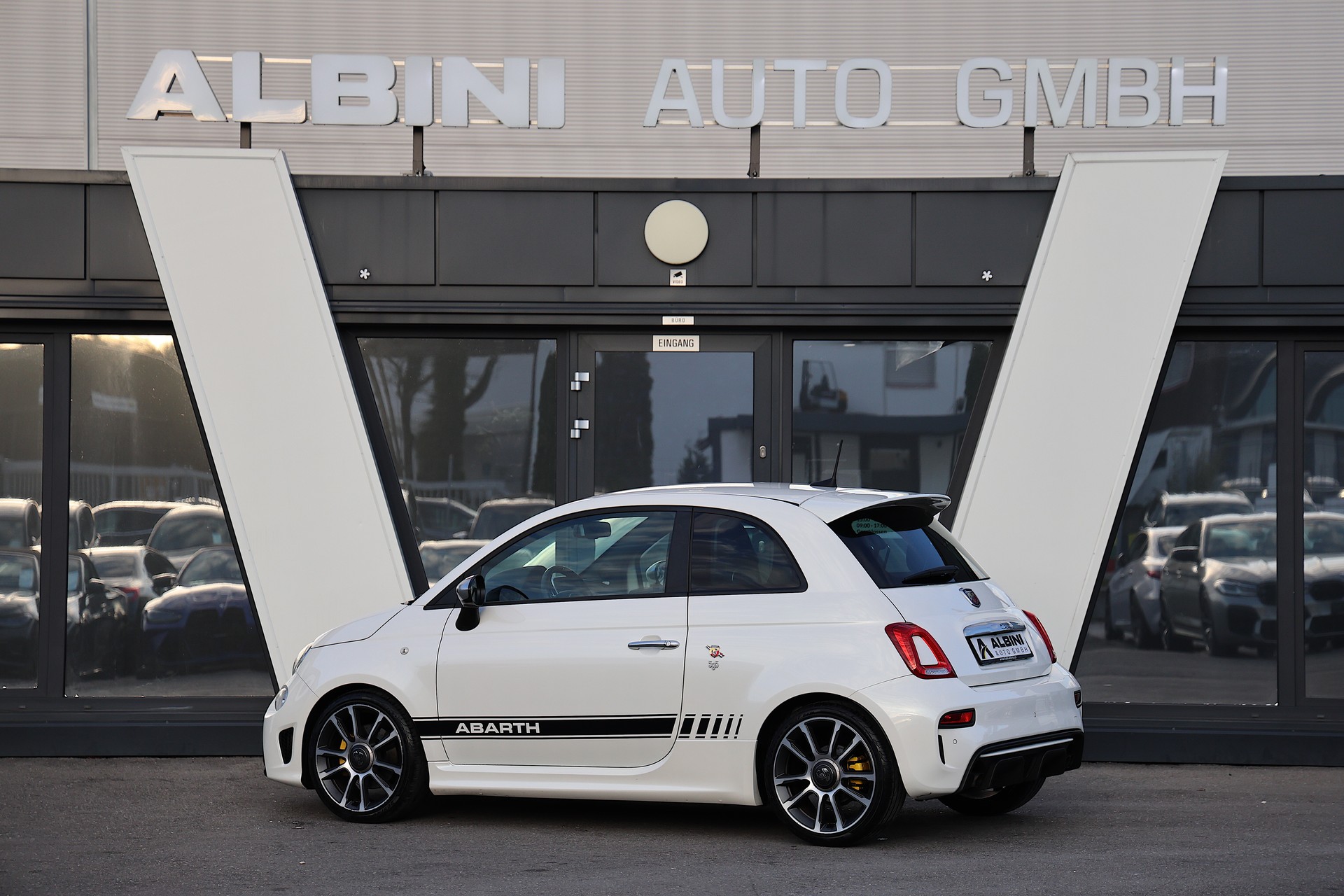 FIAT 595 1.4 16V Turbo Abarth Turismo Dualogic-image-3