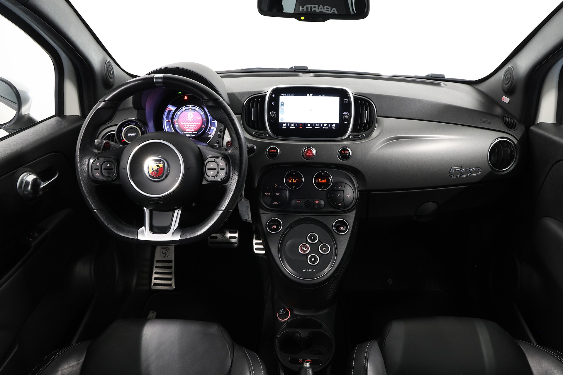 FIAT 595 1.4 16V Turbo Abarth Turismo Dualogic-image-10