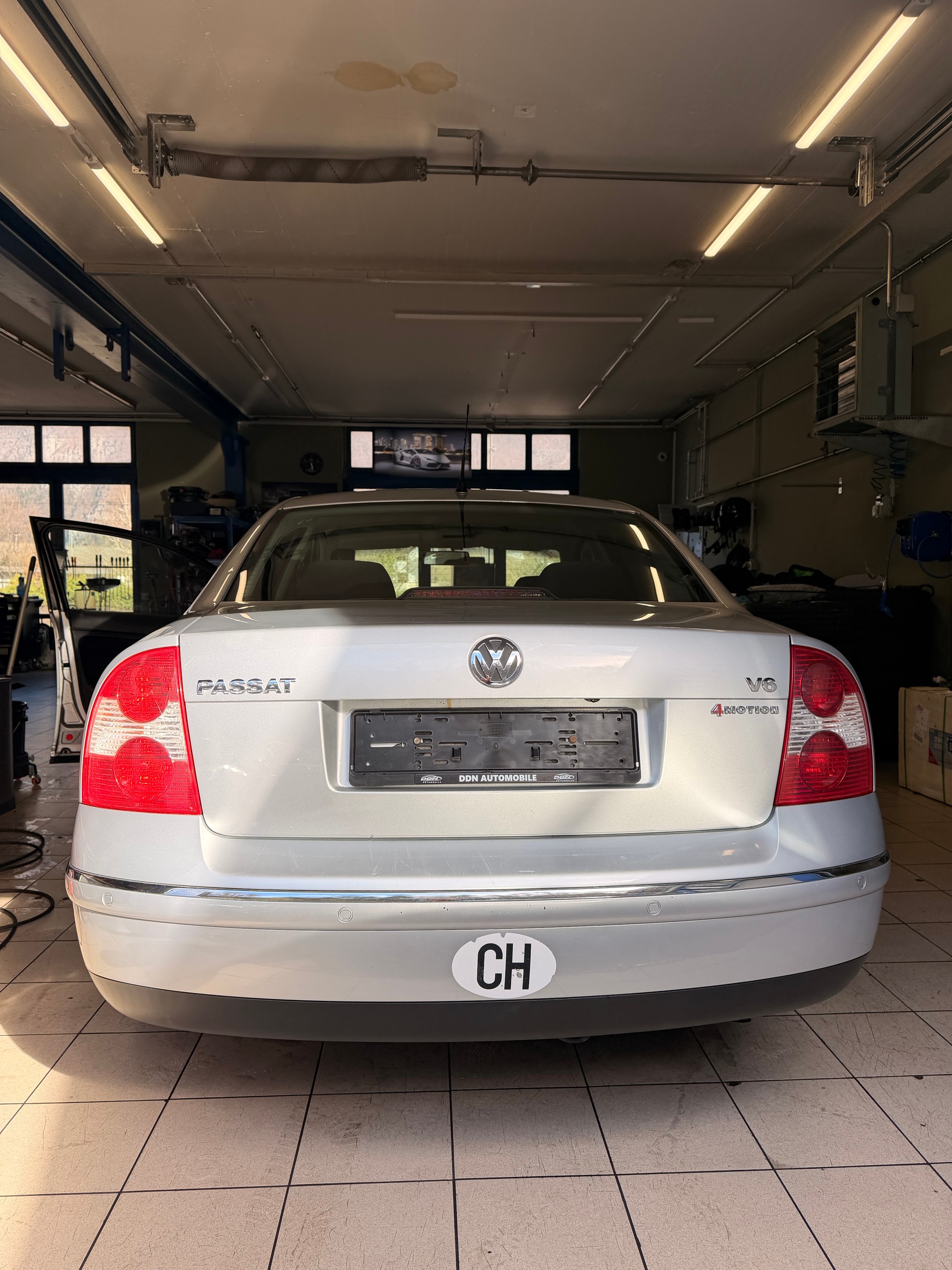 VW 2.8 Benzin 4motion-image-2