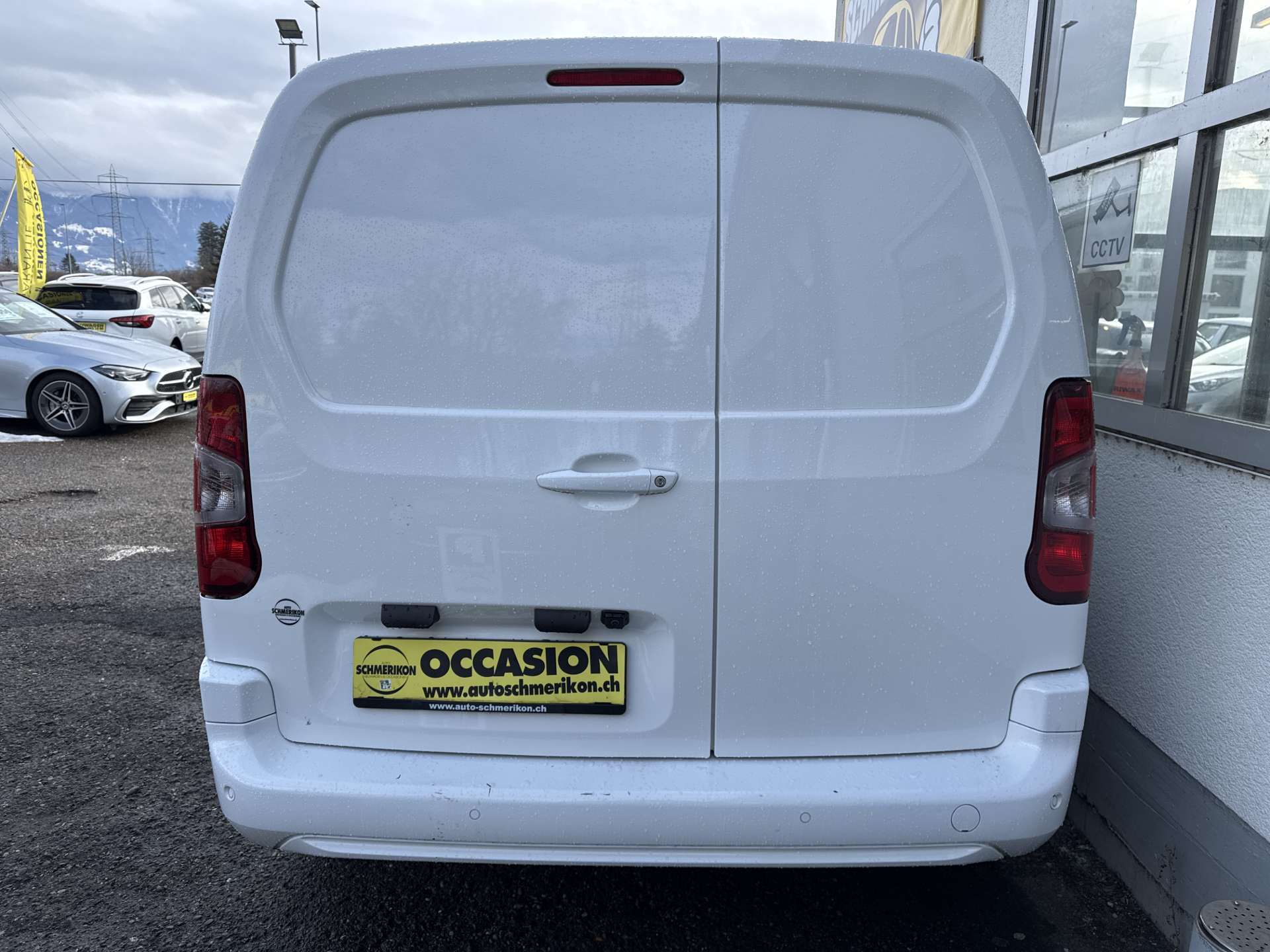 TOYOTA Proace City Van 1.2 Active Long Automat 3-Plätzer-image-3