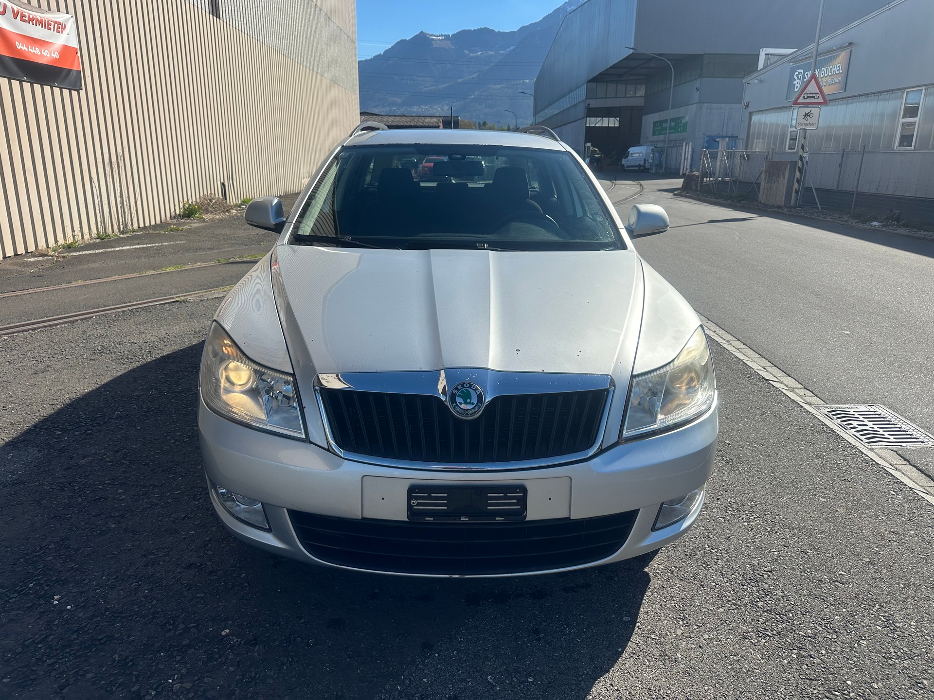 SKODA Octavia Combi 2.0 TDI Swiss Adventure 4x4 DSG-image-0
