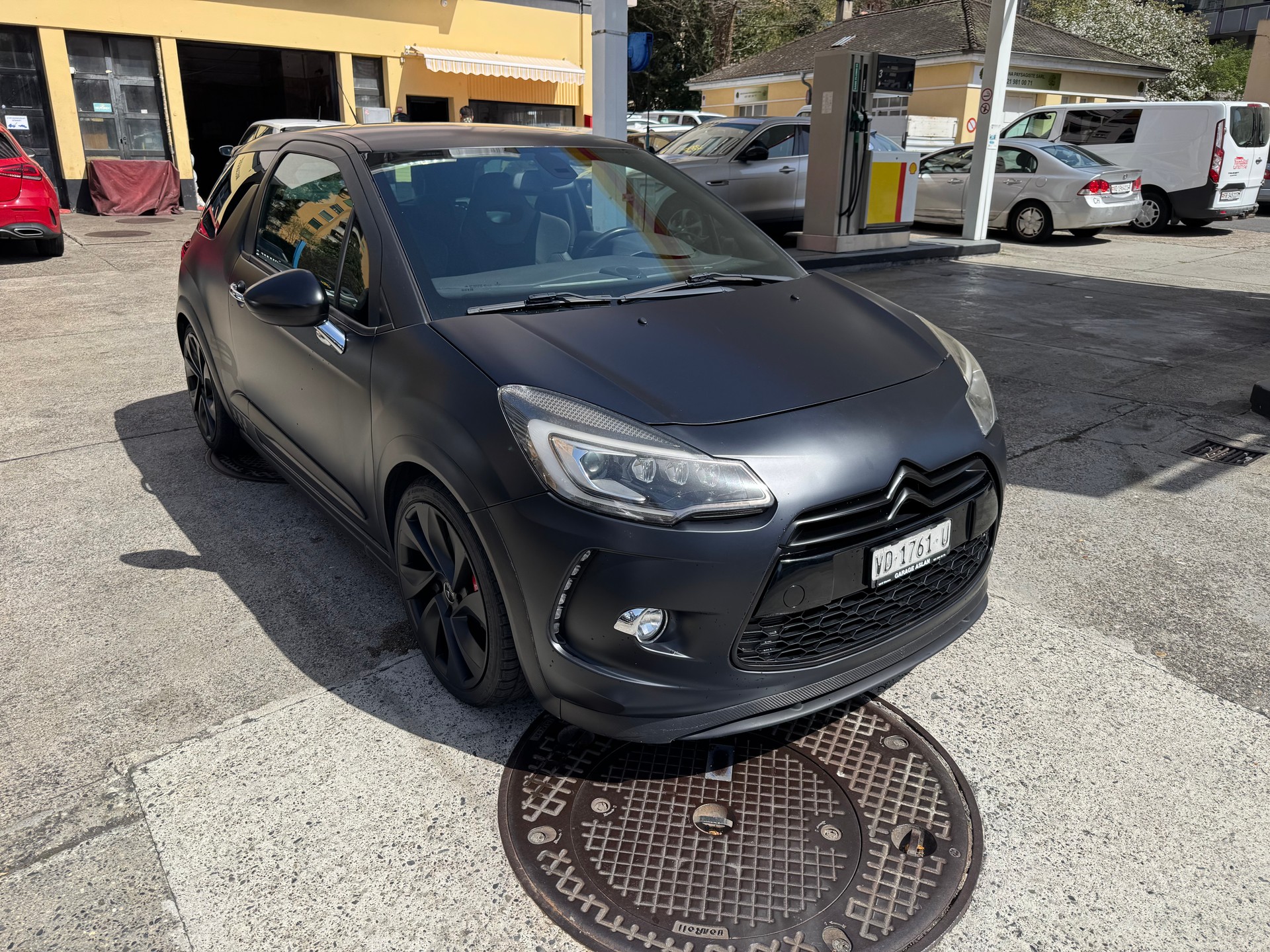 DS AUTOMOBILES DS3 1.6 THP Racing Gold Mat-image-4