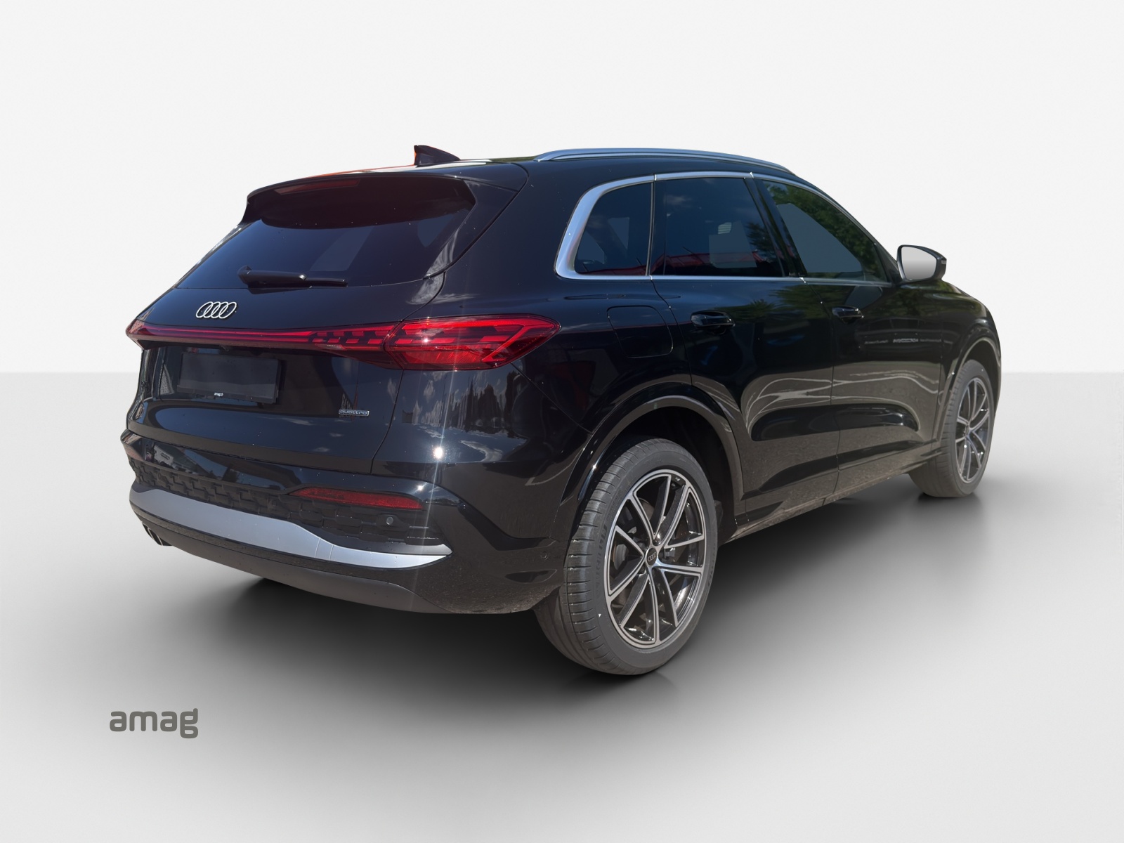 AUDI Q5 TDI quattro 150 kW S-tronic-image-4