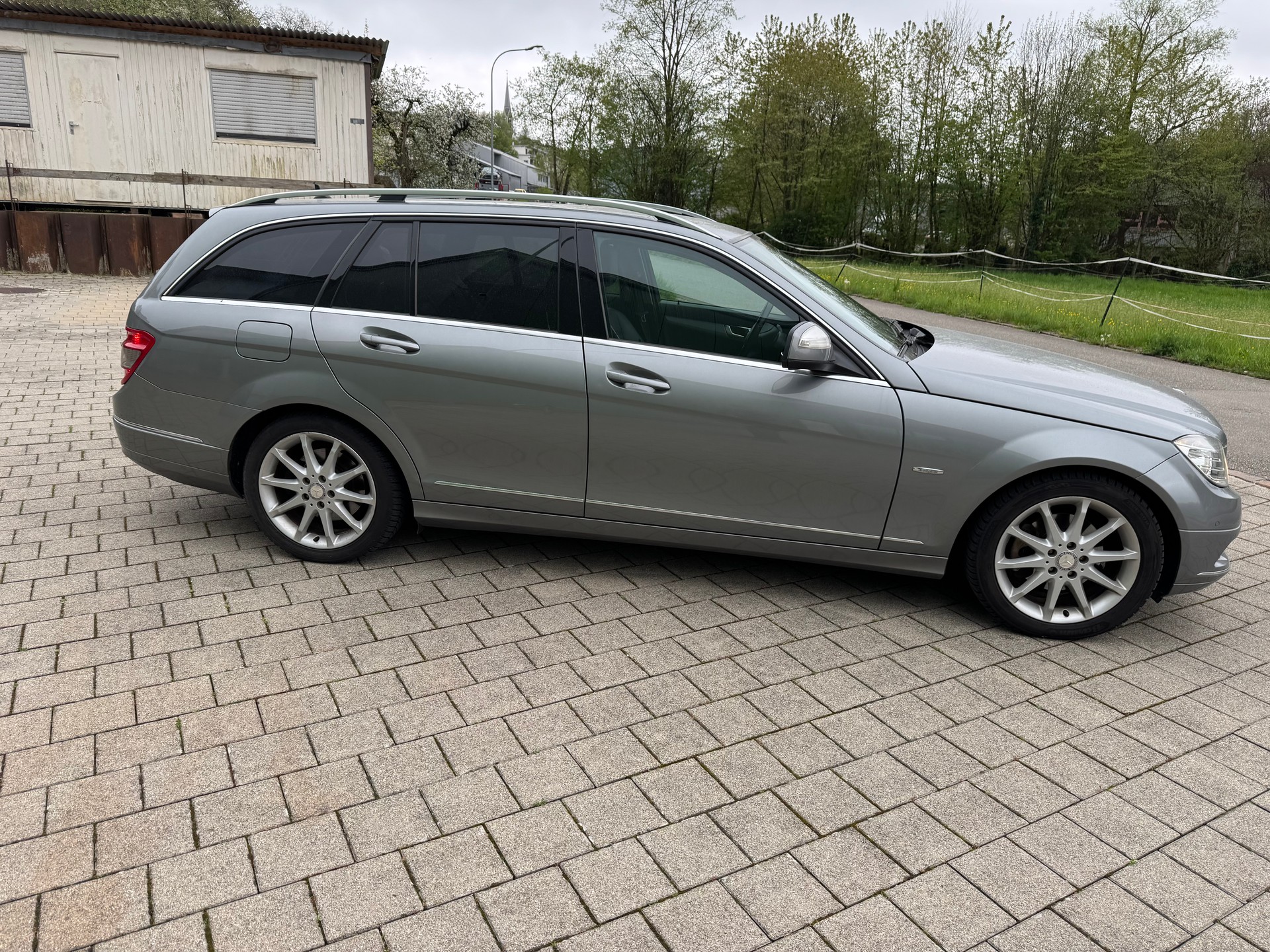 MERCEDES-BENZ C 230 (Classic) 7G-Tronic-image-3