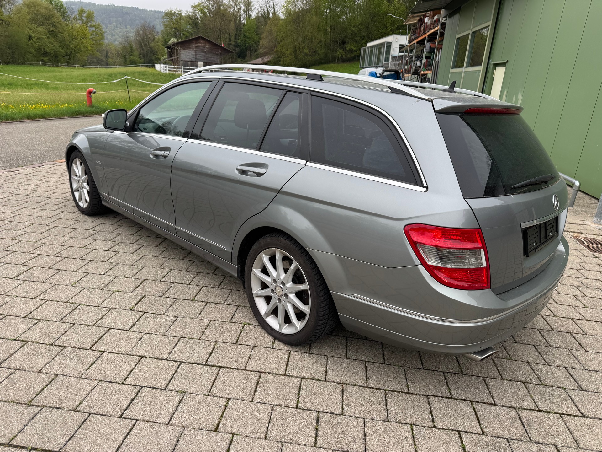 MERCEDES-BENZ C 230 (Classic) 7G-Tronic-image-6