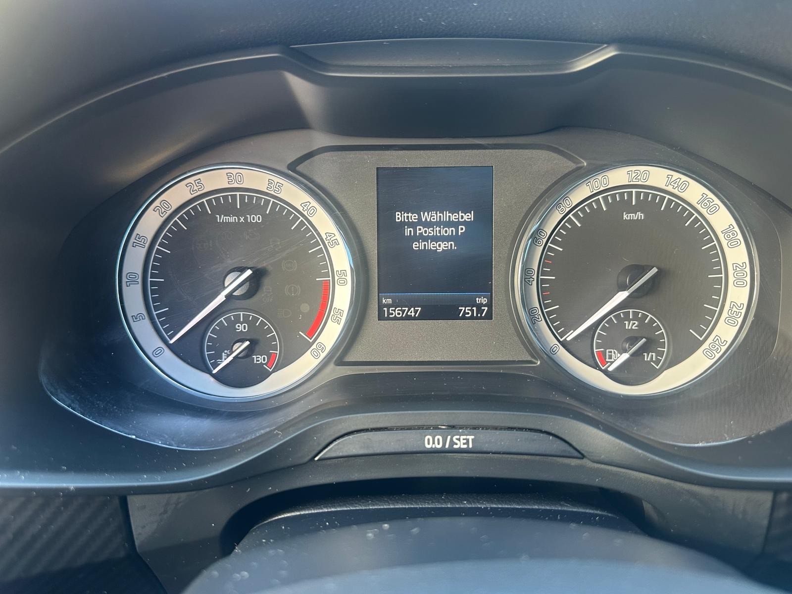 SKODA Kodiaq 2.0 TDI CR Sport Line 4x4 DSG-image-15