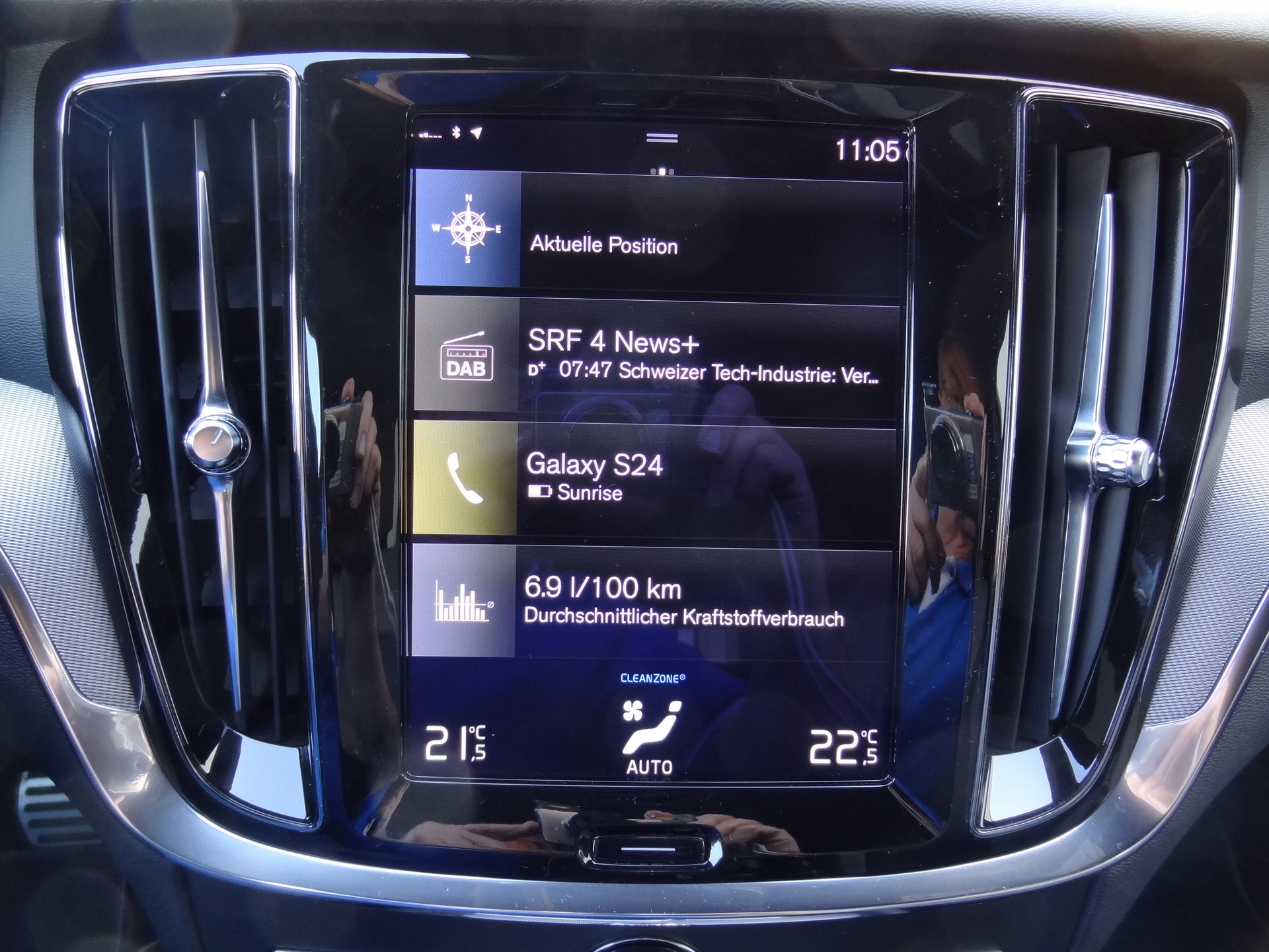 VOLVO V60 B4 Diesel Mild Hybrid *Plus Dark* Geartronic-image-15