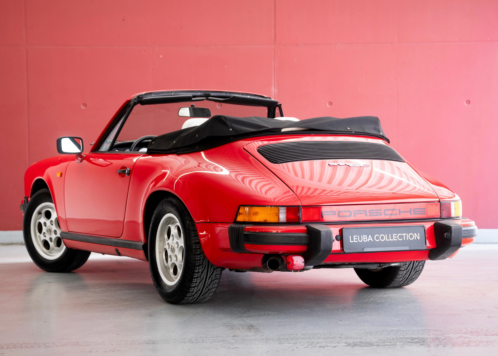 PORSCHE 911 SC Cabrio (Mint condition, Matching Number, 1st hand, 1st paint)-image-1