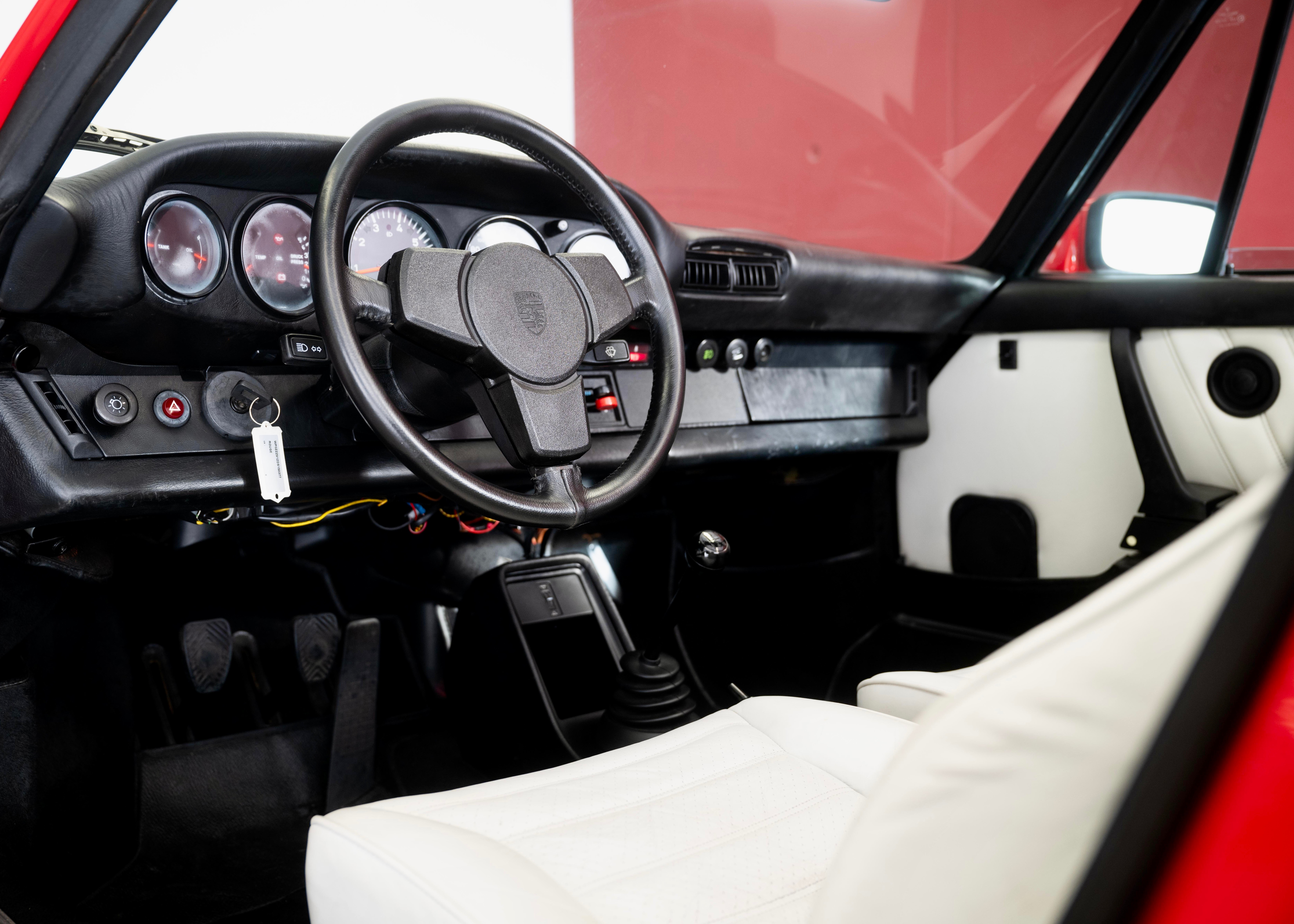 Image PORSCHE 911 911 SC Cabrio (Mint condition, Matching Number, 1st hand, 1st paint)