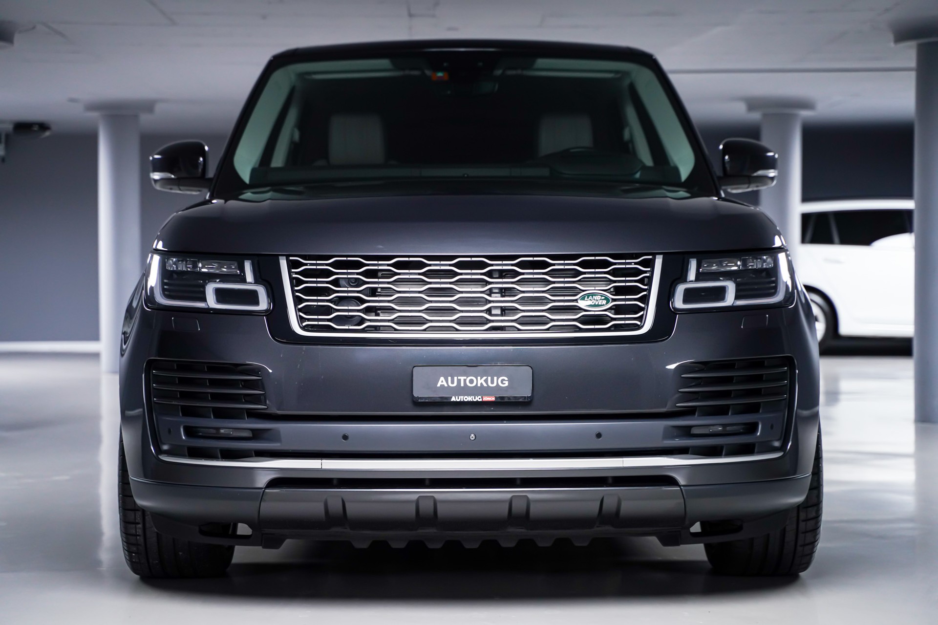 LAND ROVER Range Rover LWB 3.0 SDV6 Vogue Automatic-image-1