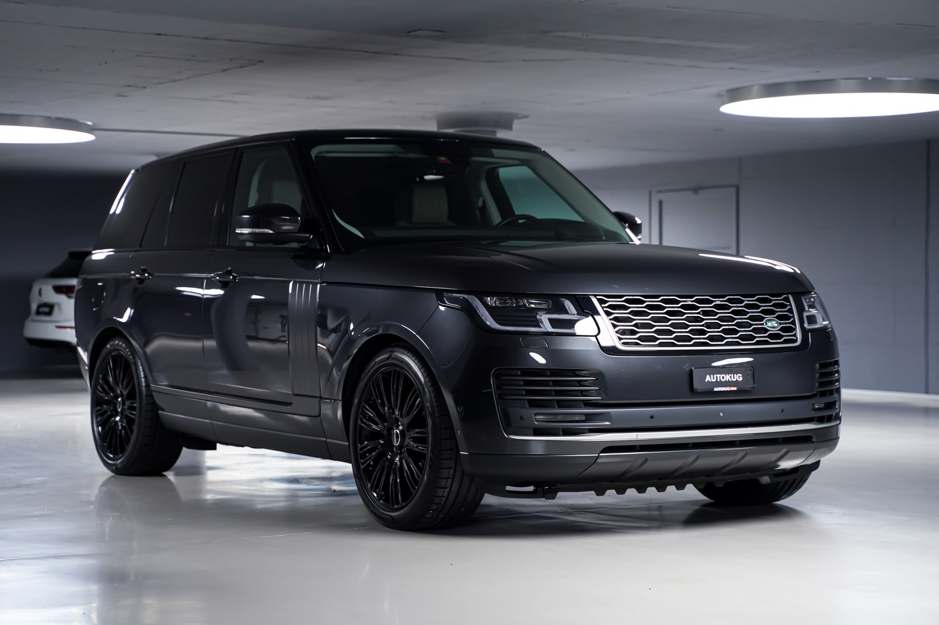 LAND ROVER Range Rover LWB 3.0 SDV6 Vogue Automatic-image-2