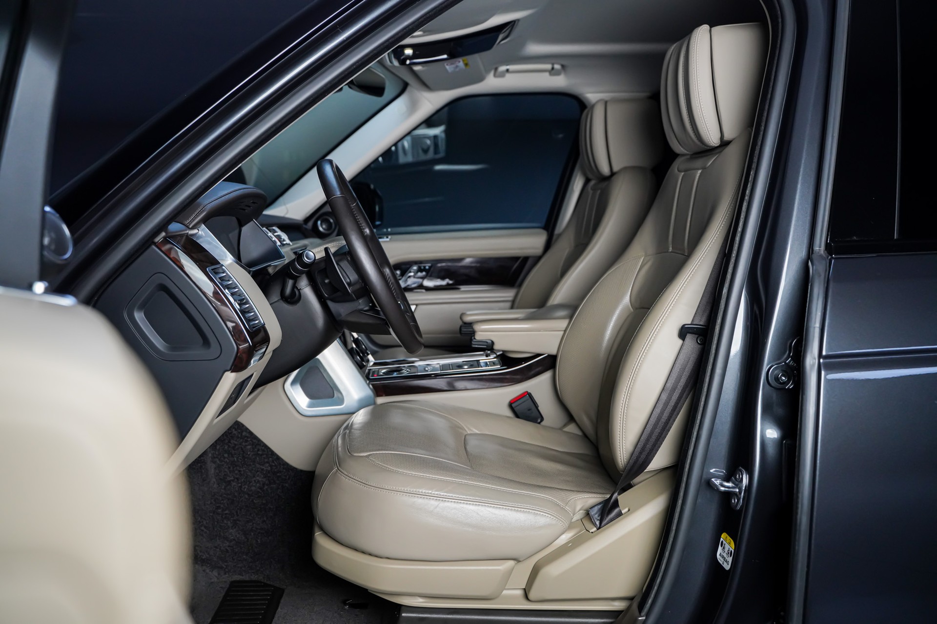 LAND ROVER Range Rover LWB 3.0 SDV6 Vogue Automatic-image-11