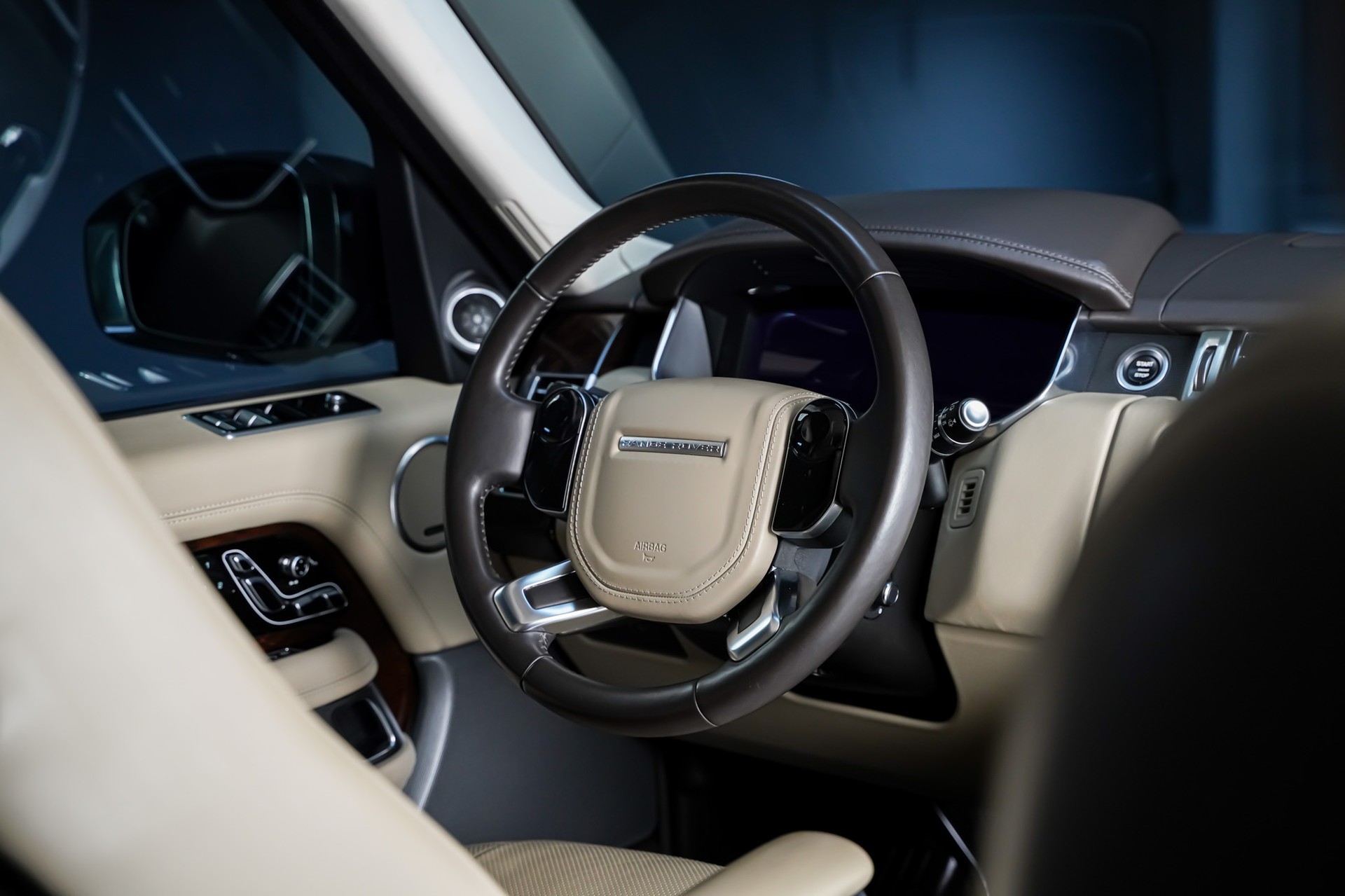 LAND ROVER Range Rover LWB 3.0 SDV6 Vogue Automatic-image-20