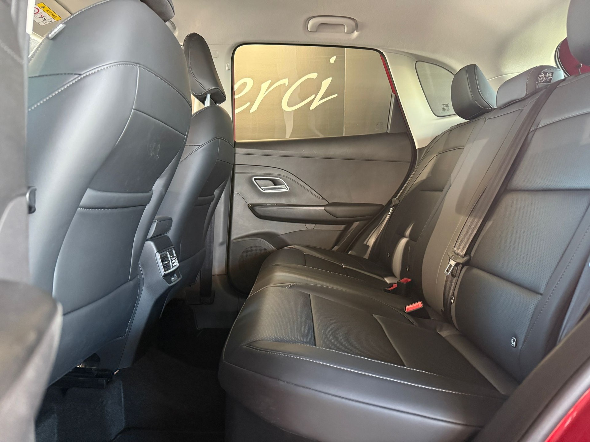 MG ZS 1.5 HEV Luxury-image-6