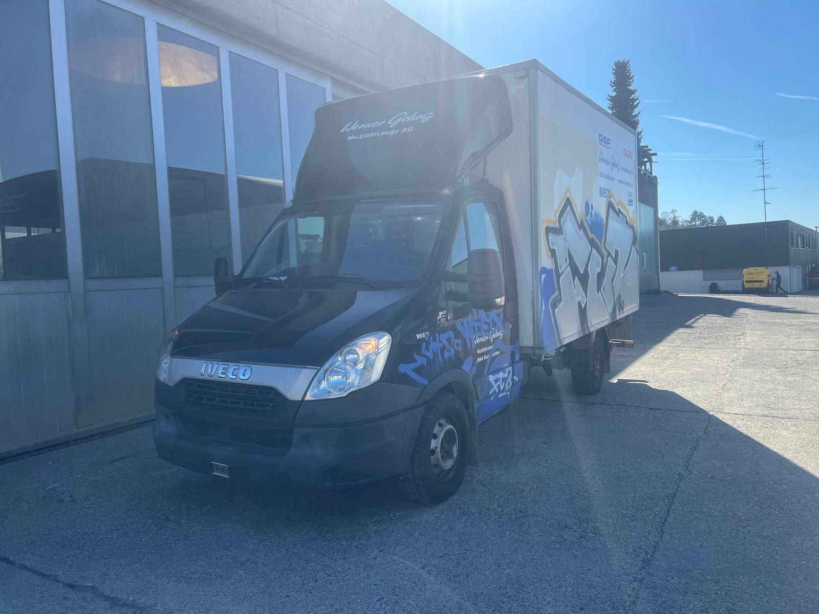 IVECO 35 S 15-image-9
