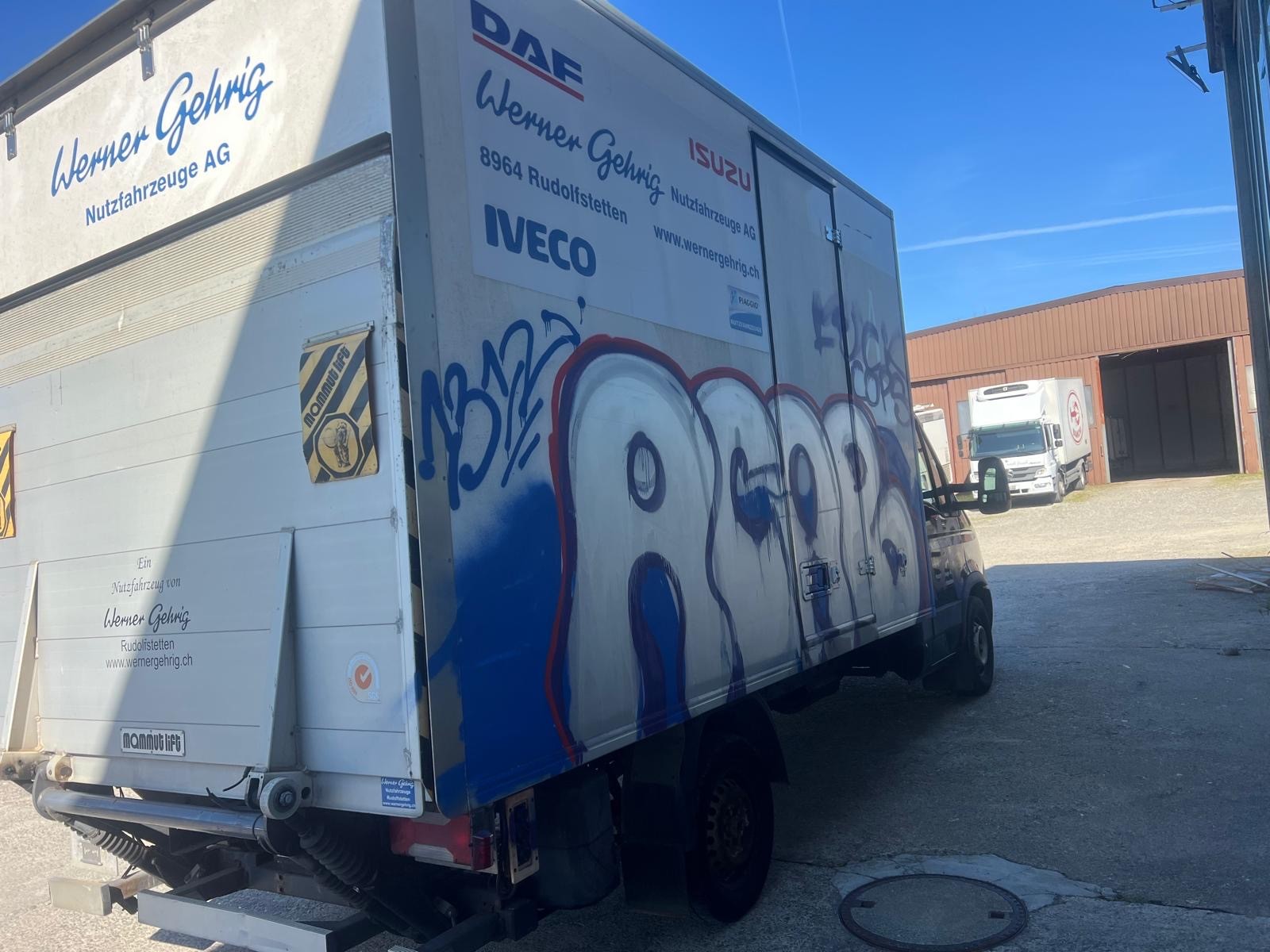 IVECO 35 S 15-image-4