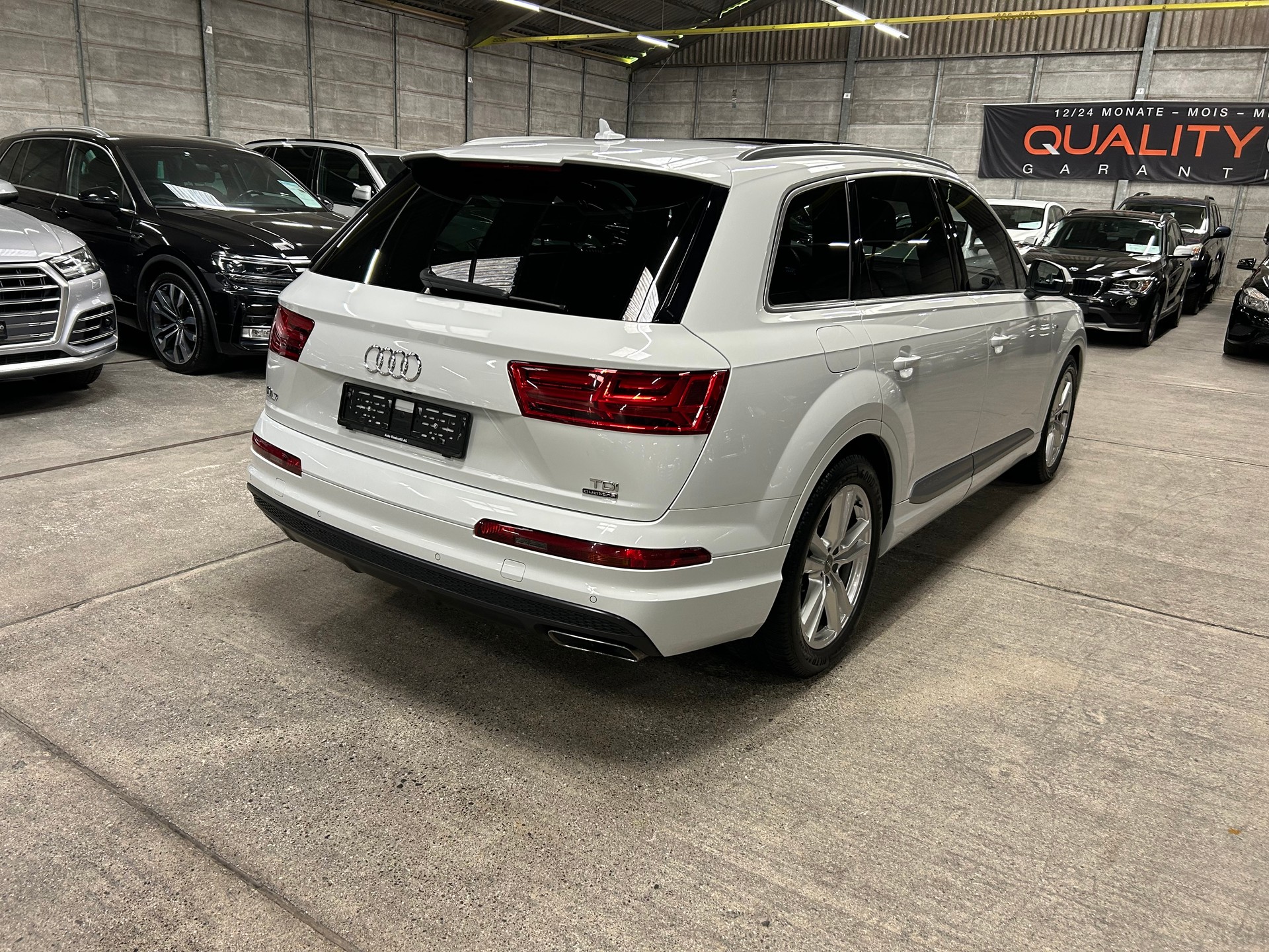AUDI Q7 3.0 TDI S-LINE tiptronic 7 Sitze-image-3