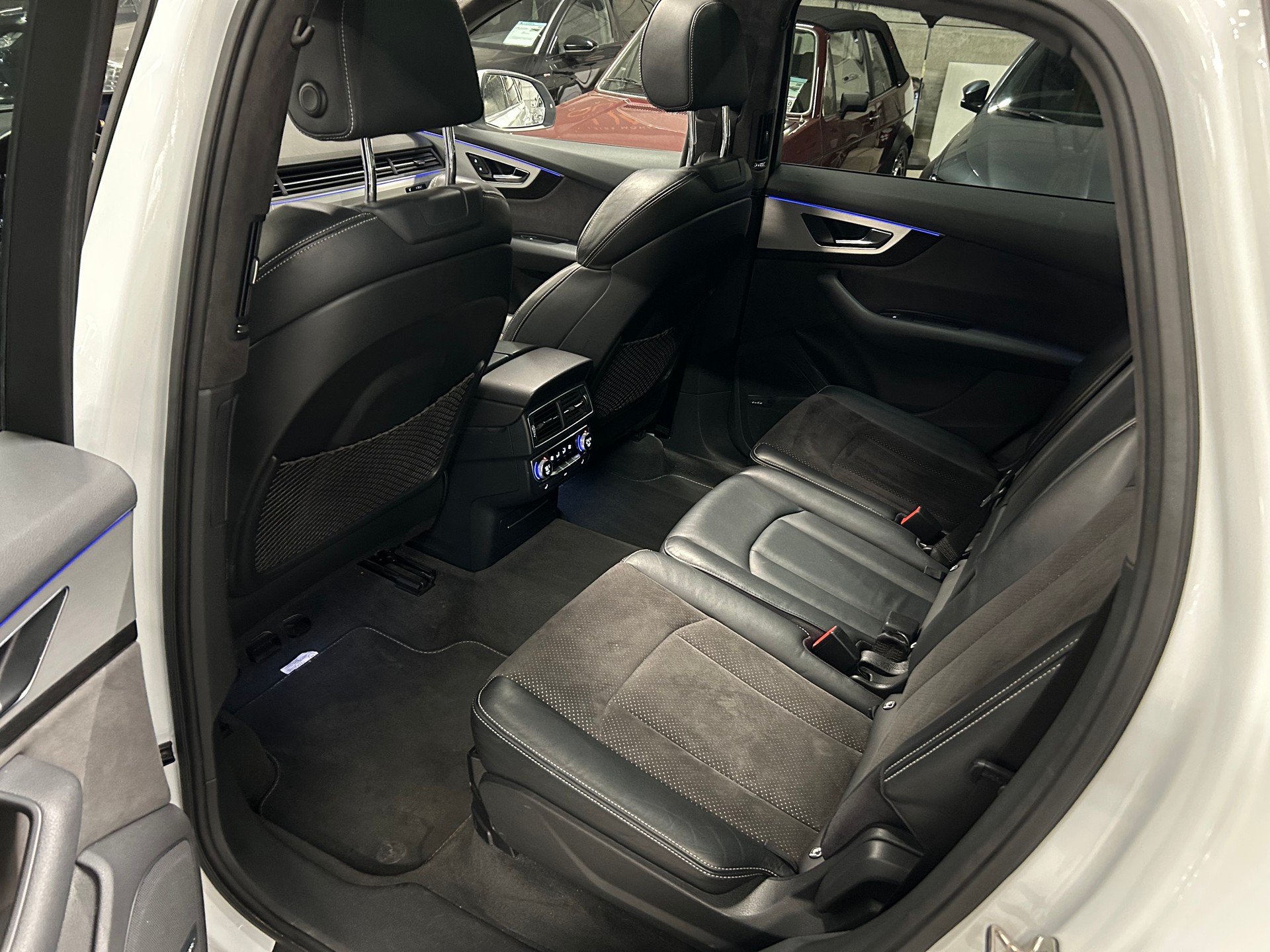 AUDI Q7 3.0 TDI S-LINE tiptronic 7 Sitze-image-19