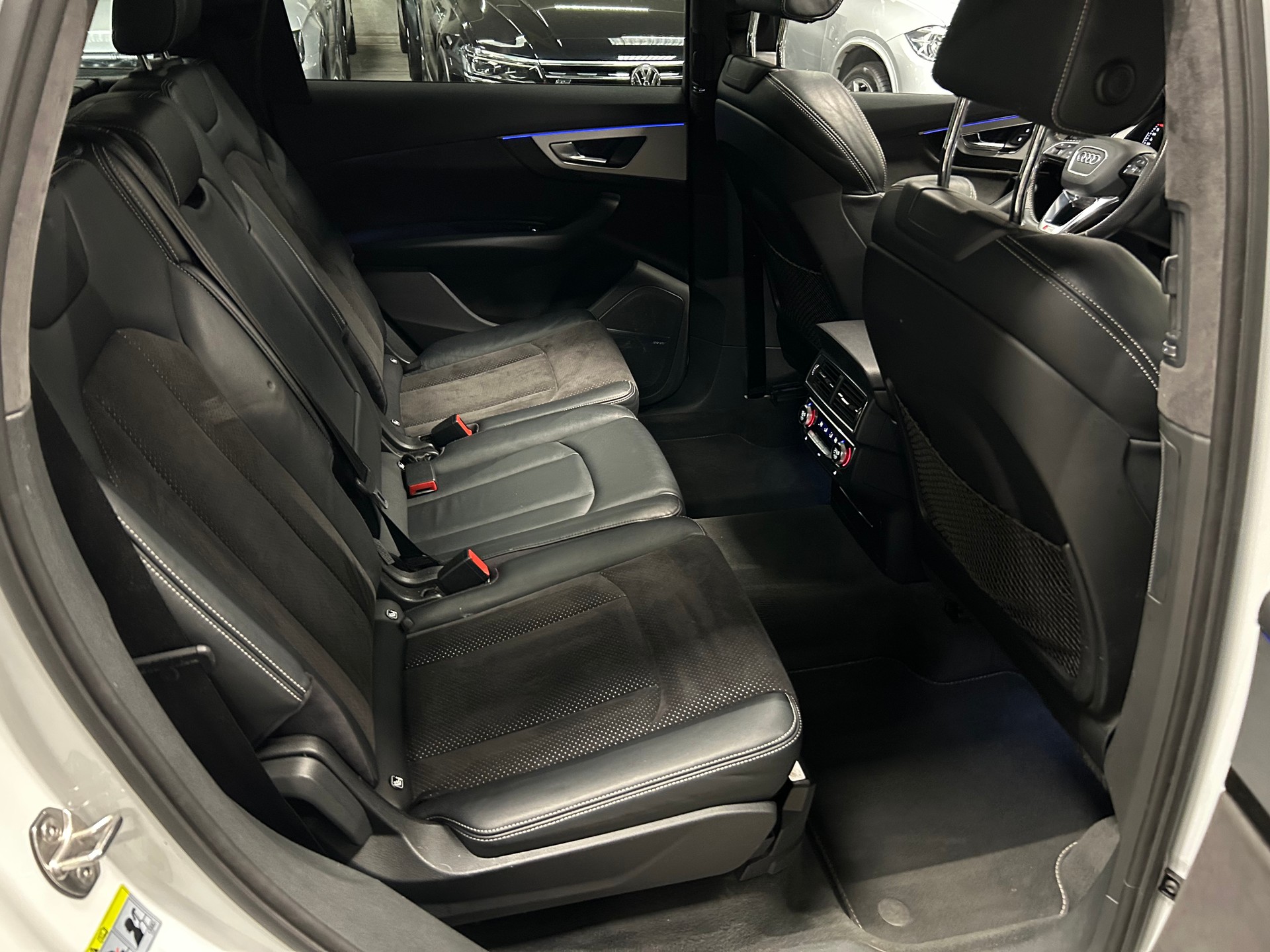 AUDI Q7 3.0 TDI S-LINE tiptronic 7 Sitze-image-15