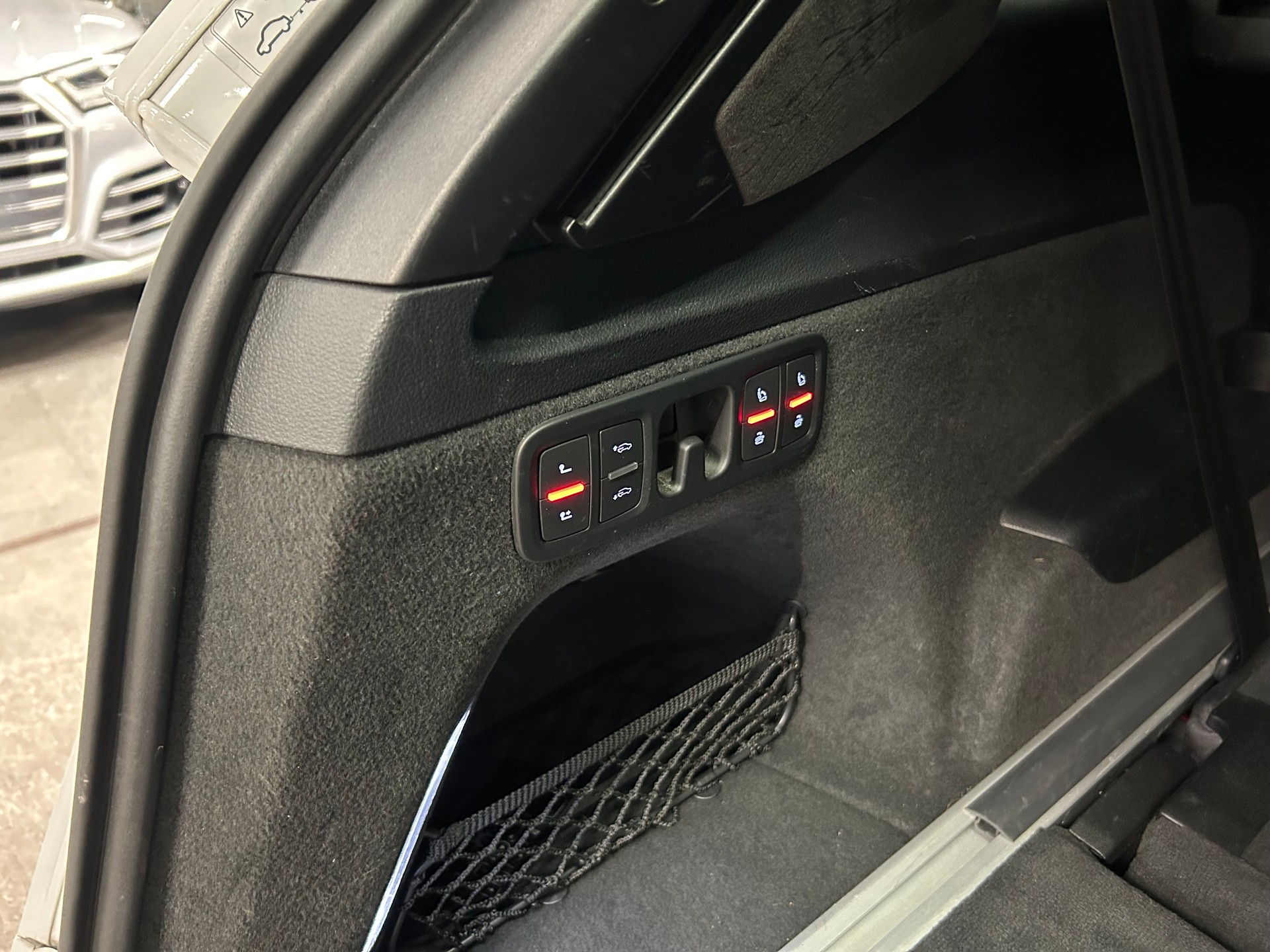 AUDI Q7 3.0 TDI S-LINE tiptronic 7 Sitze-image-18