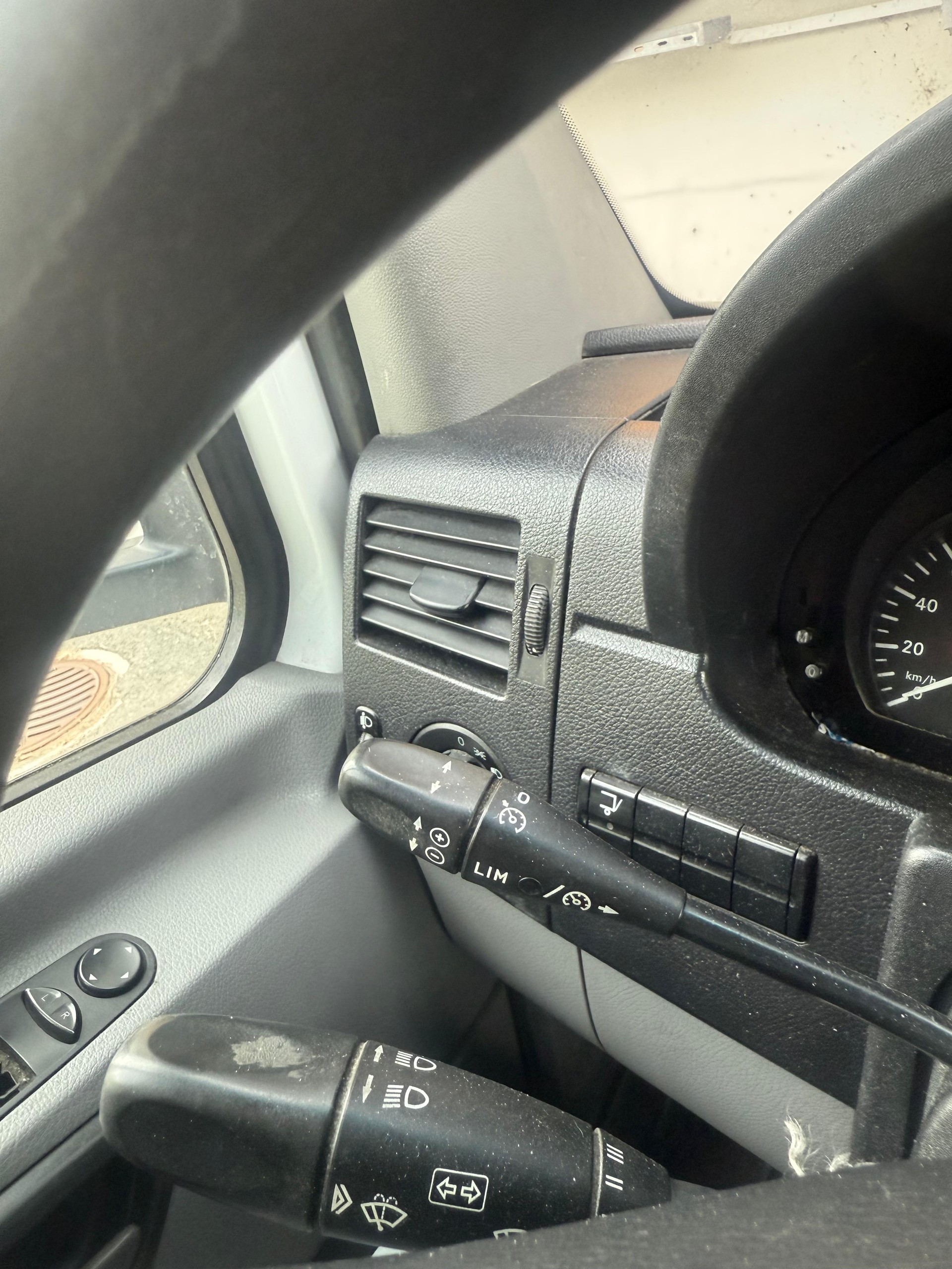 MERCEDES-BENZ Sprinter 316 CDI Standard-image-11
