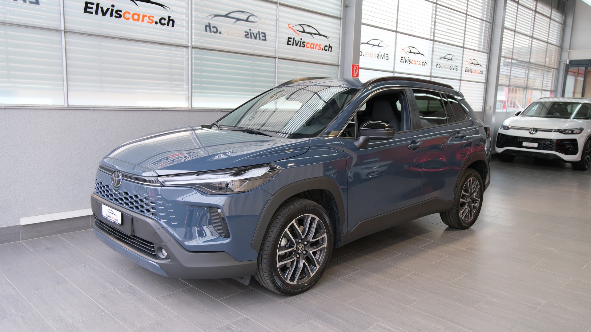 TOYOTA Corolla Cross 2.0 Trend e-CVT-image-8