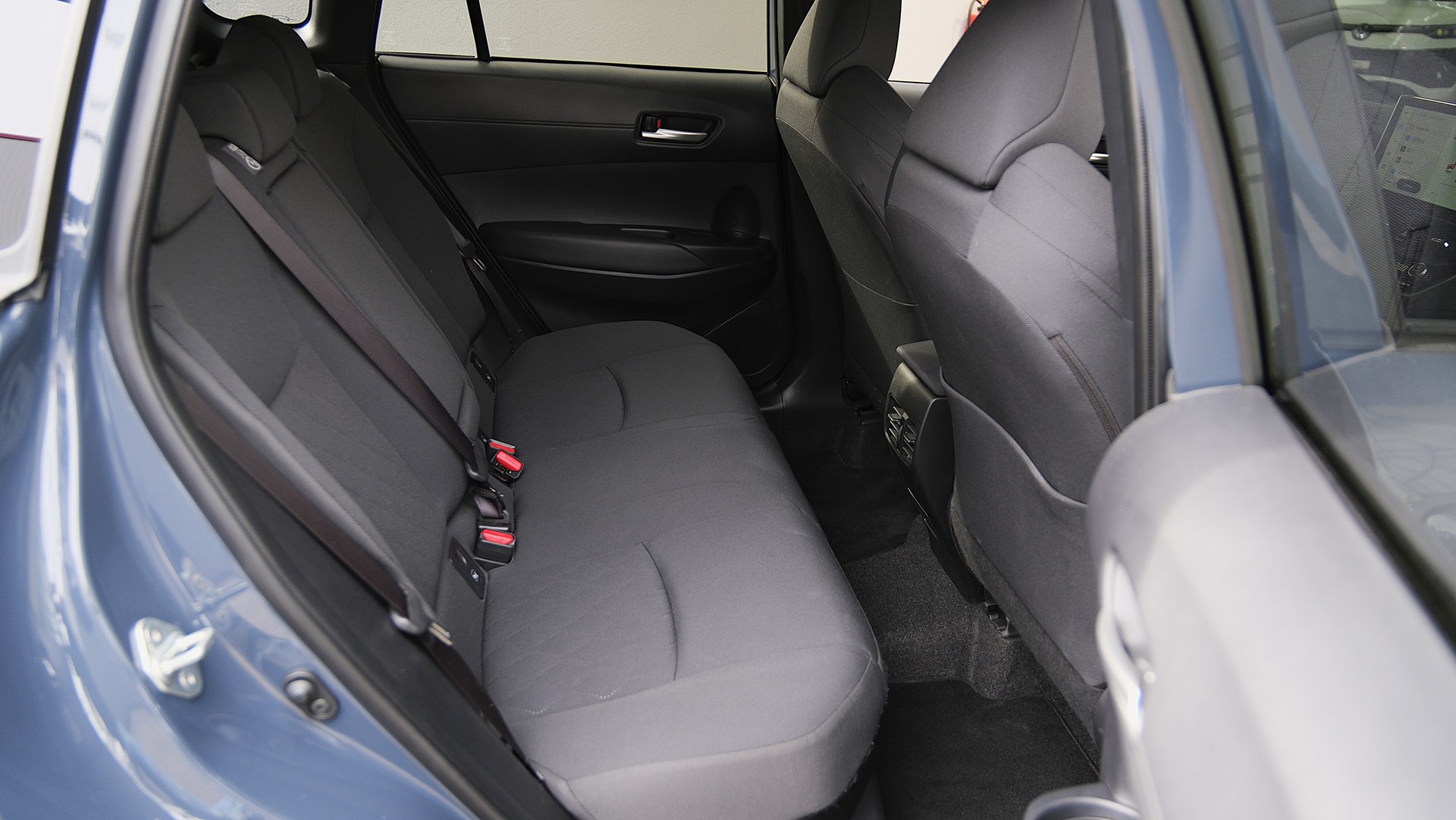 TOYOTA Corolla Cross 2.0 Trend e-CVT-image-21