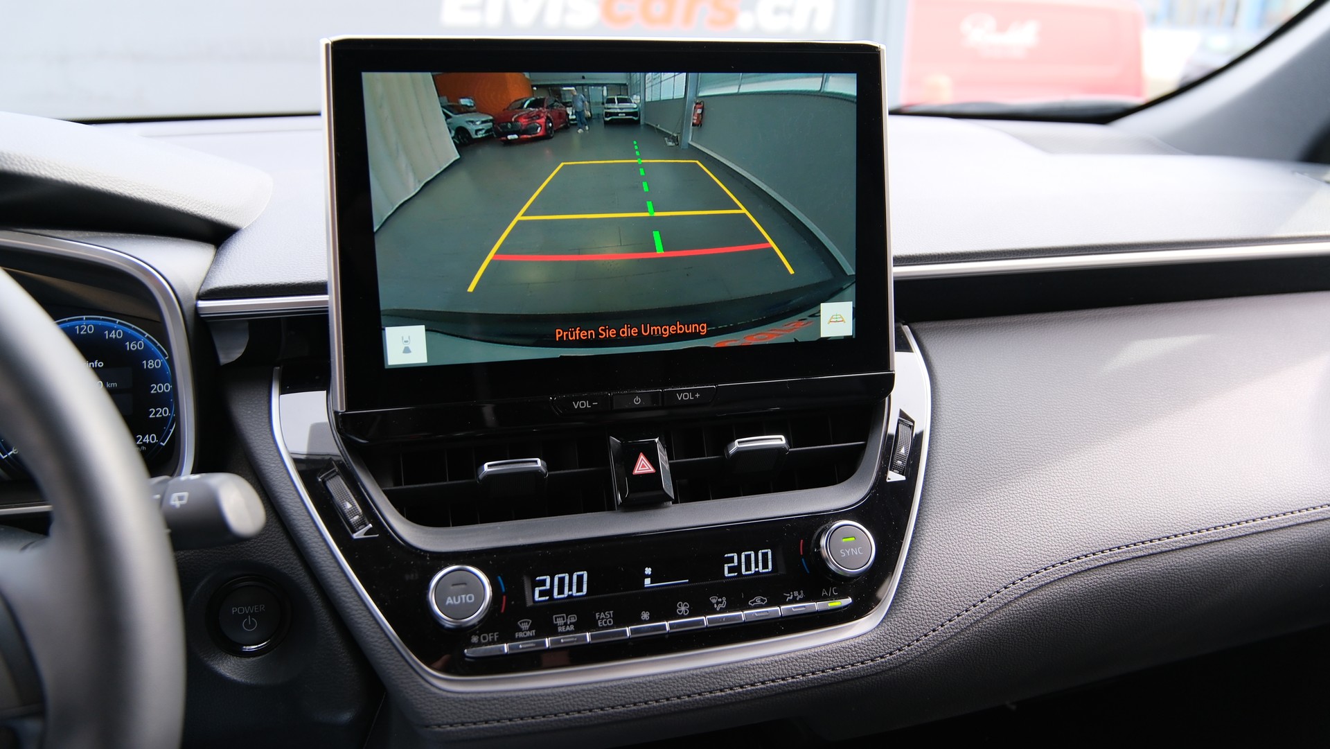 TOYOTA Corolla Cross 2.0 Trend e-CVT-image-16