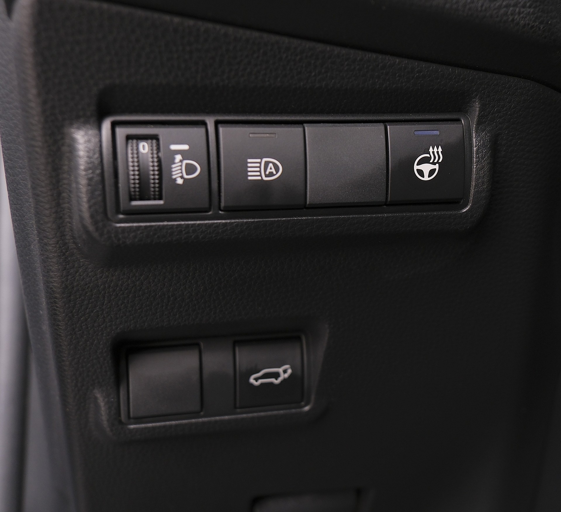 TOYOTA Corolla Cross 2.0 Trend e-CVT-image-13