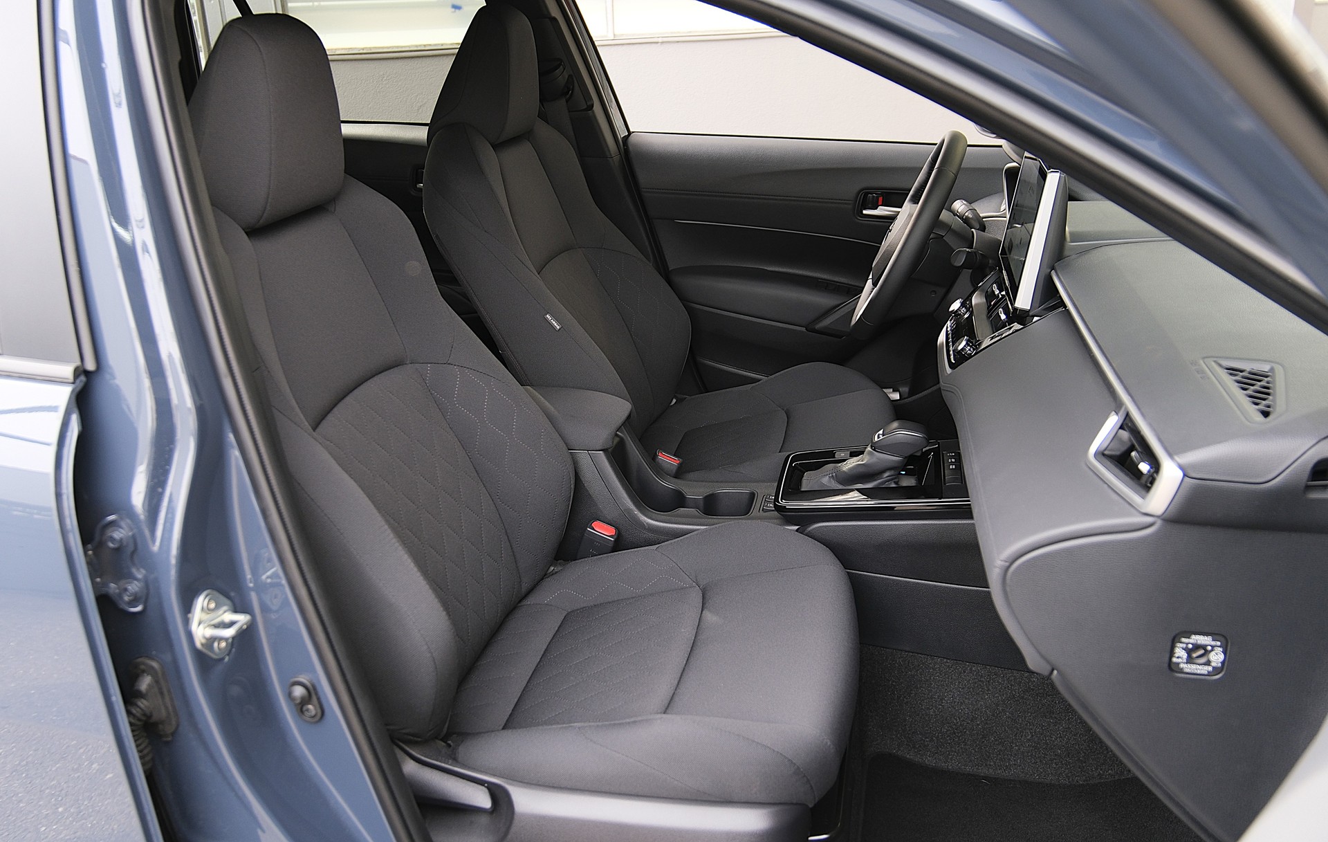 TOYOTA Corolla Cross 2.0 Trend e-CVT-image-17