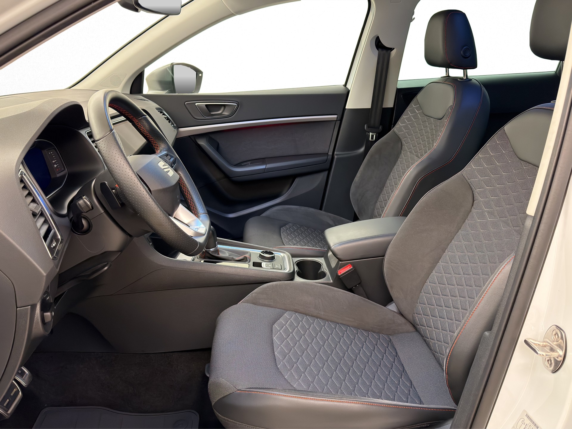 SEAT Ateca 1.5 TSI FR DSG-image-4