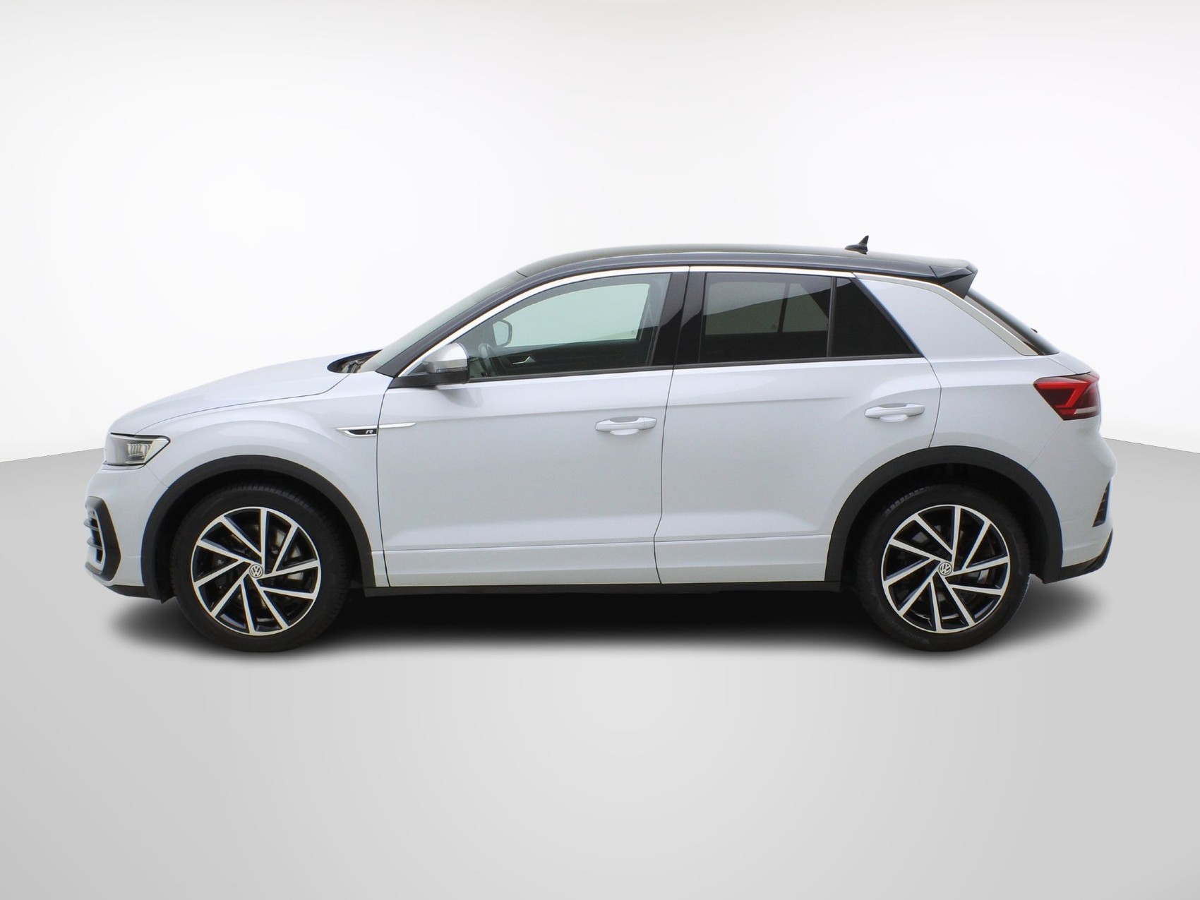 VW T-Roc 2.0 TSI R DSG 4Motion-image-2